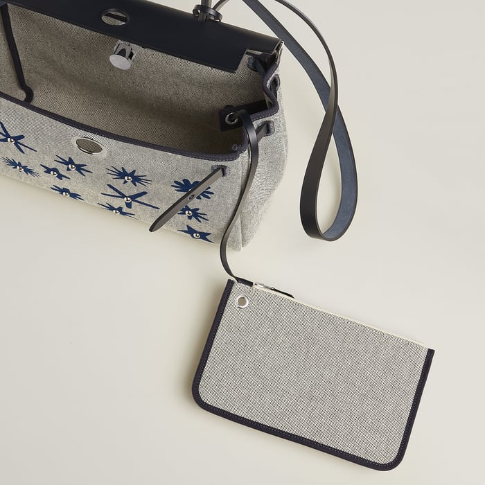Herbag Zip 31 Hobnailed Bag