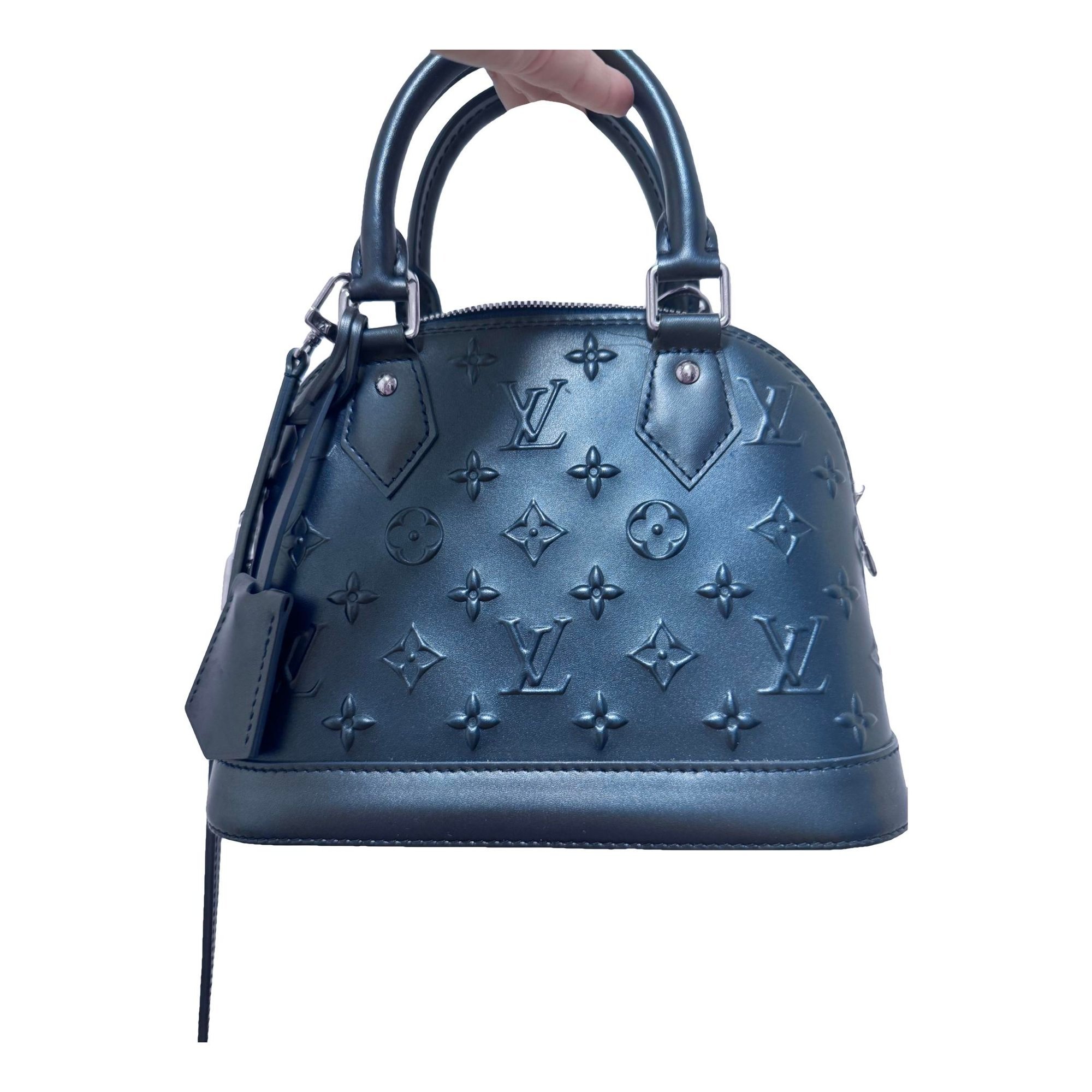 Alma BB leather handbag