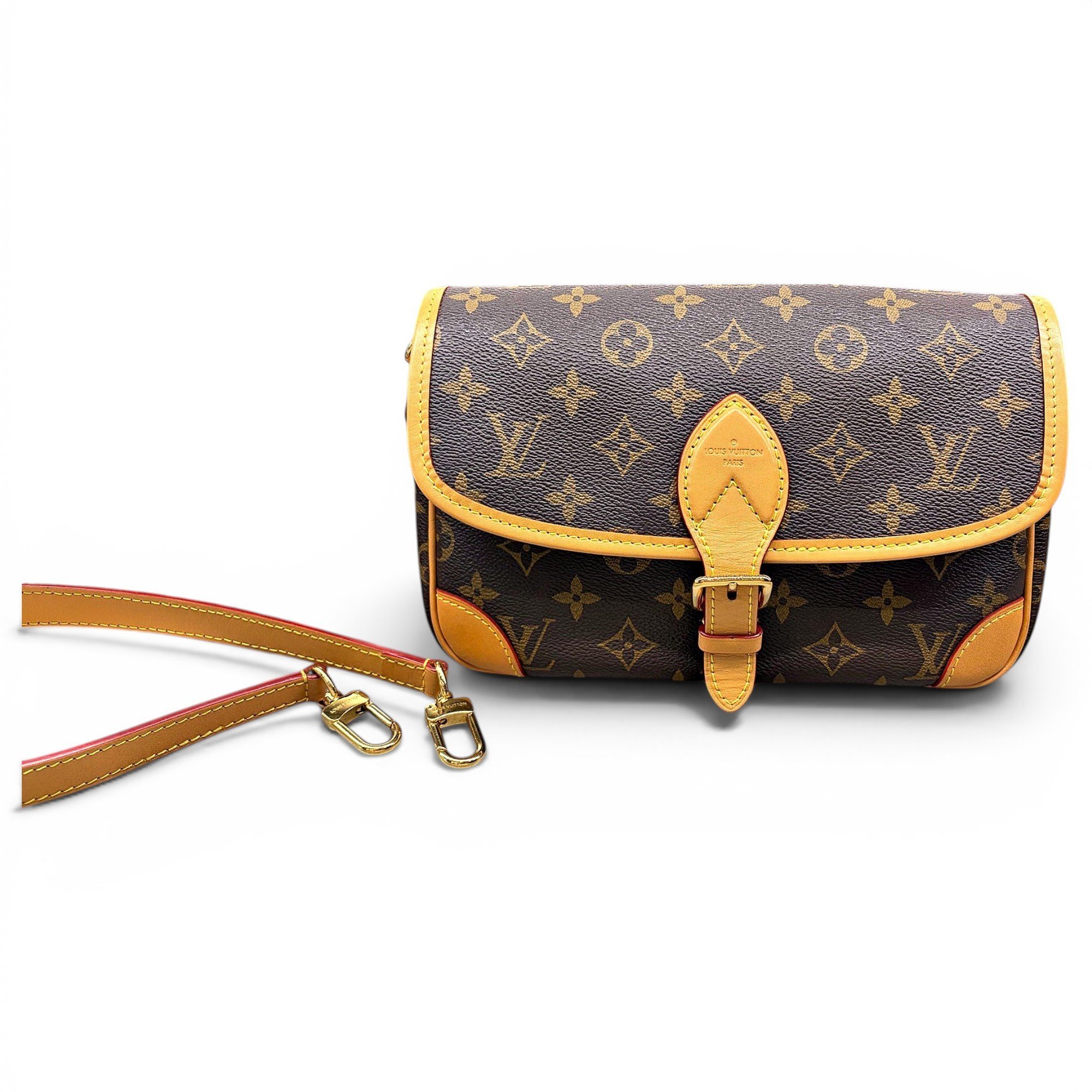 Diane leather crossbody bag