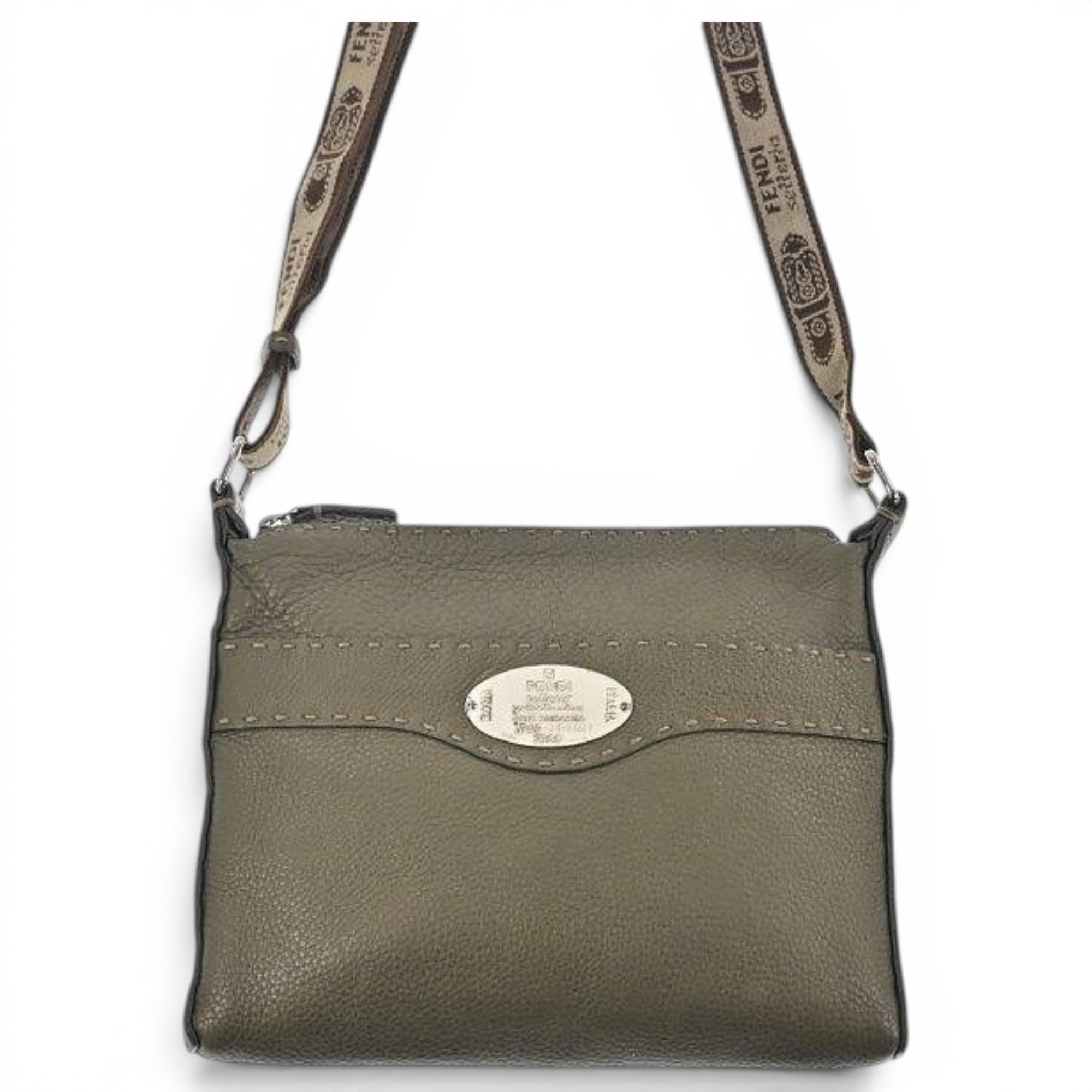 Pocket leather handbag