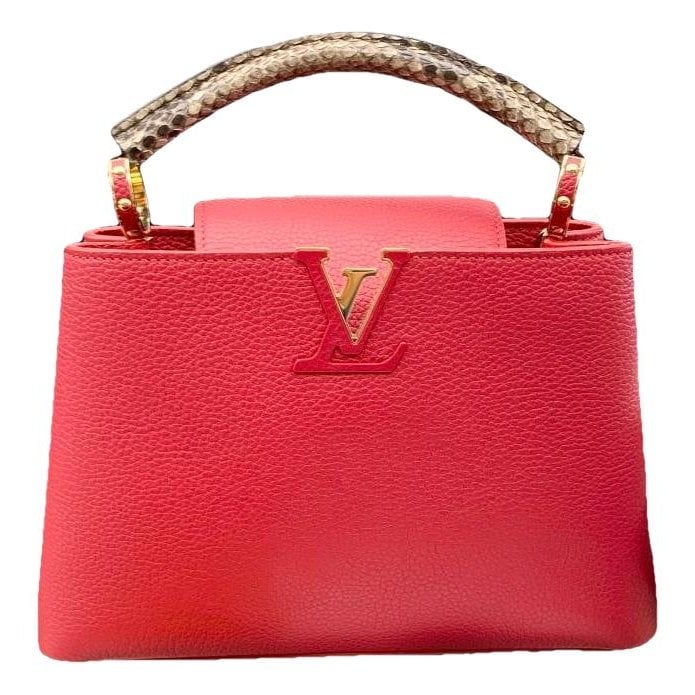 Capucines leather handbag