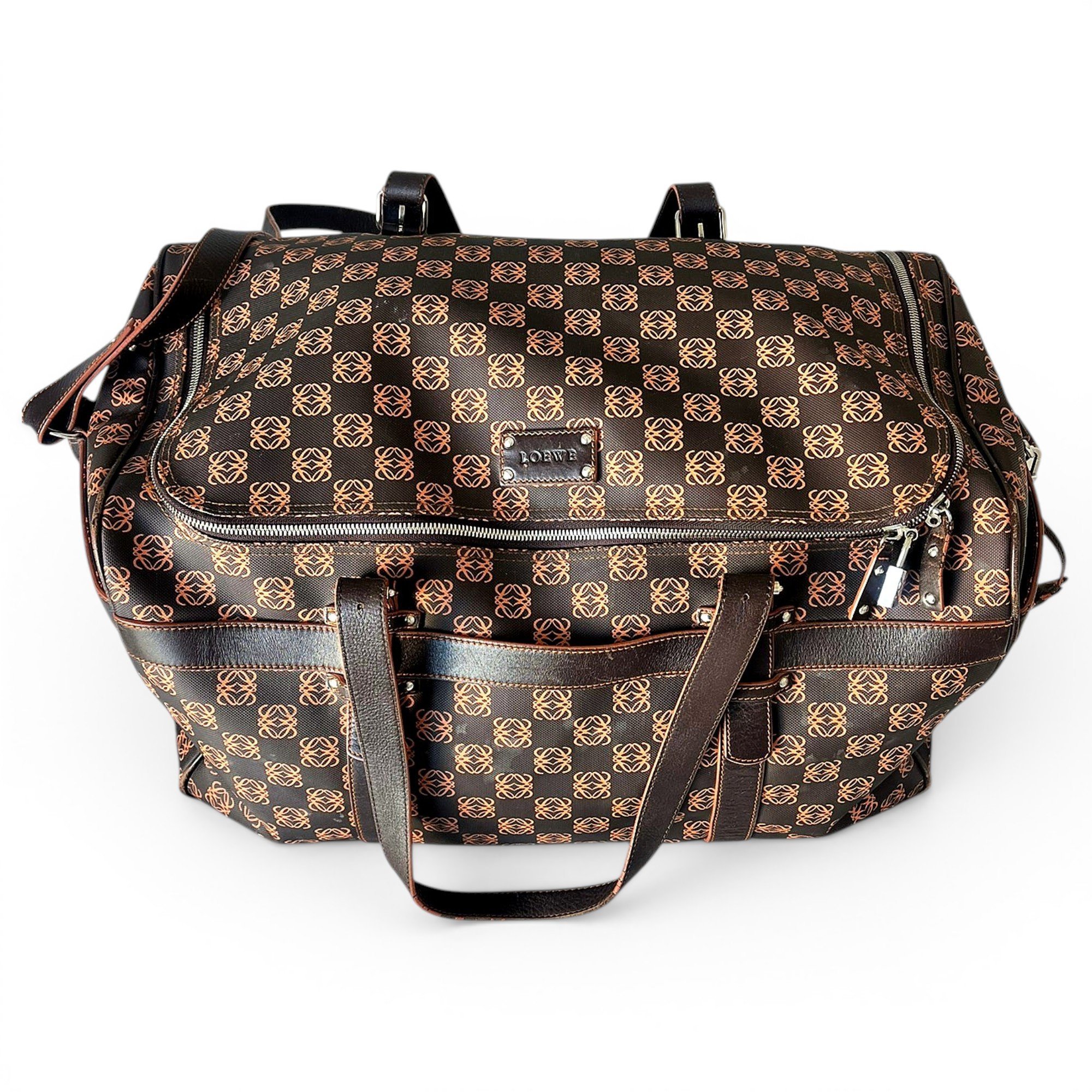Leather travel bag