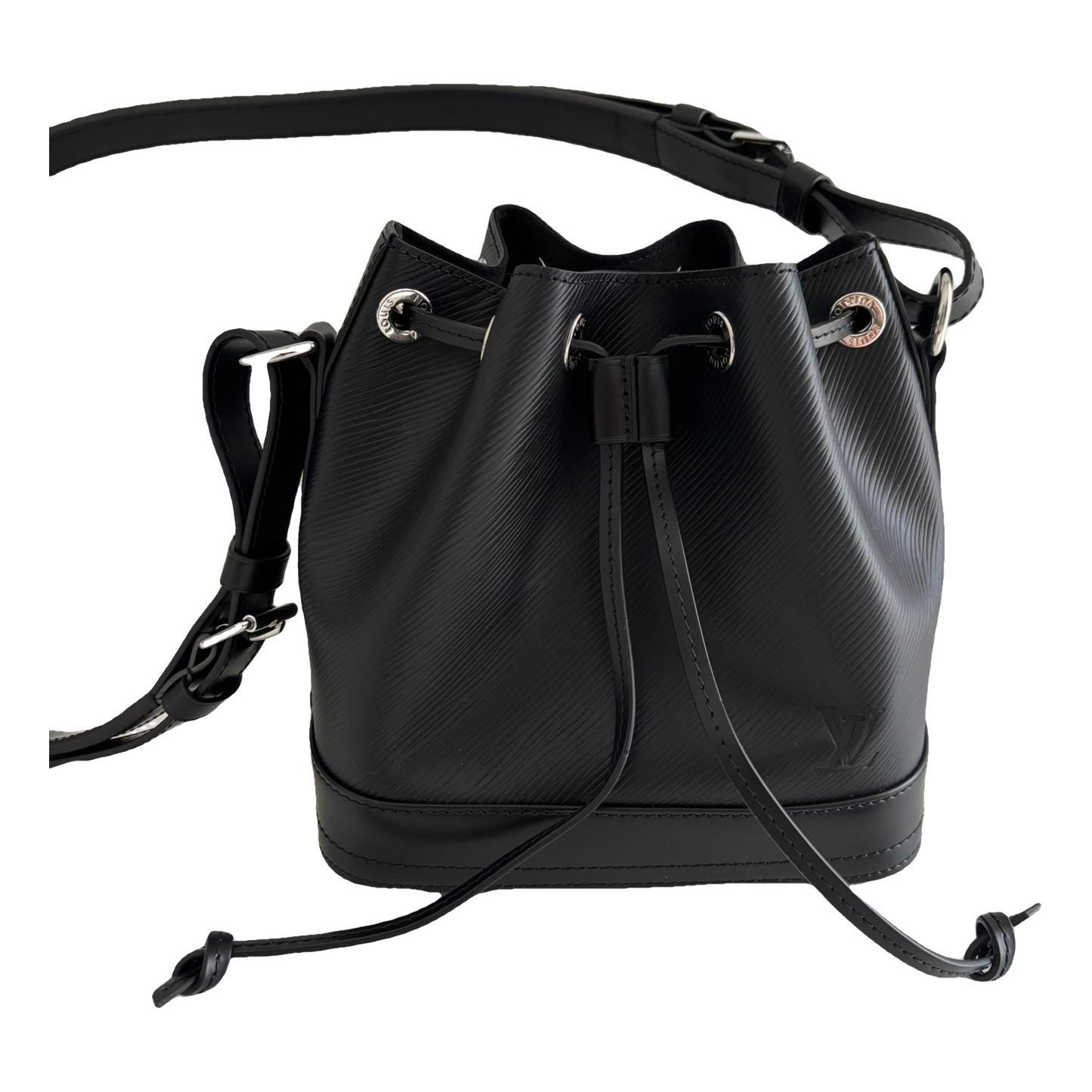 Noé leather handbag