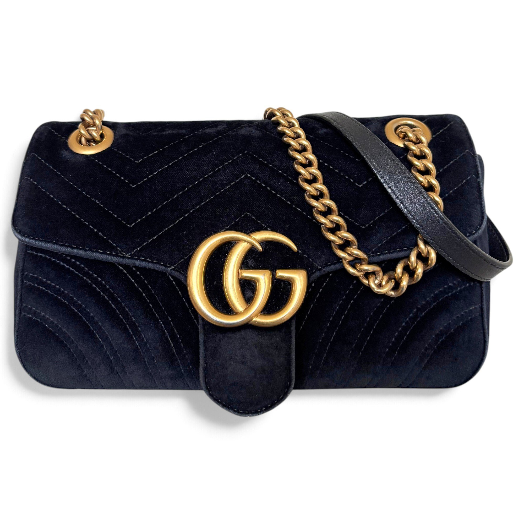 GG Marmont Flap velvet crossbody bag