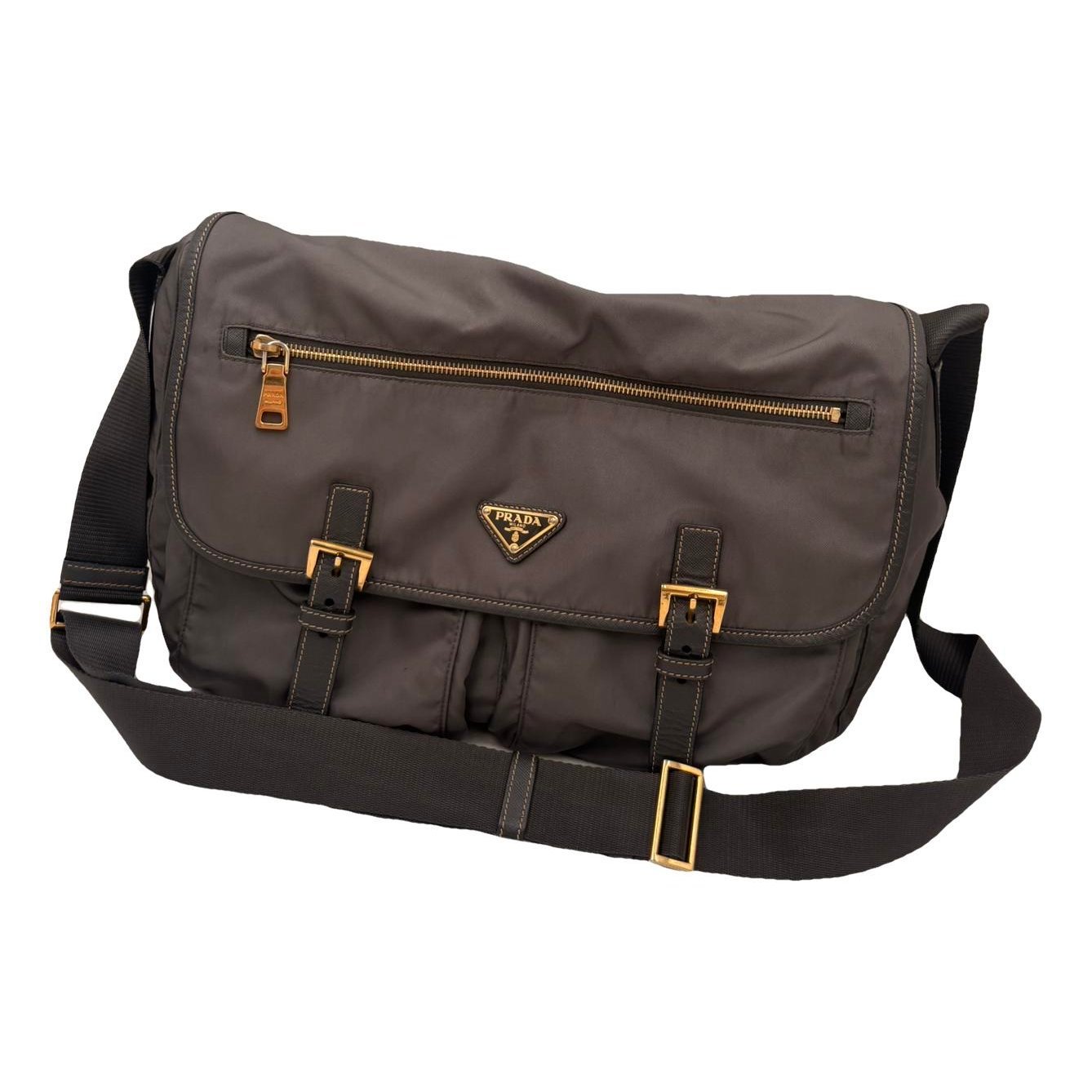 Cloth satchel