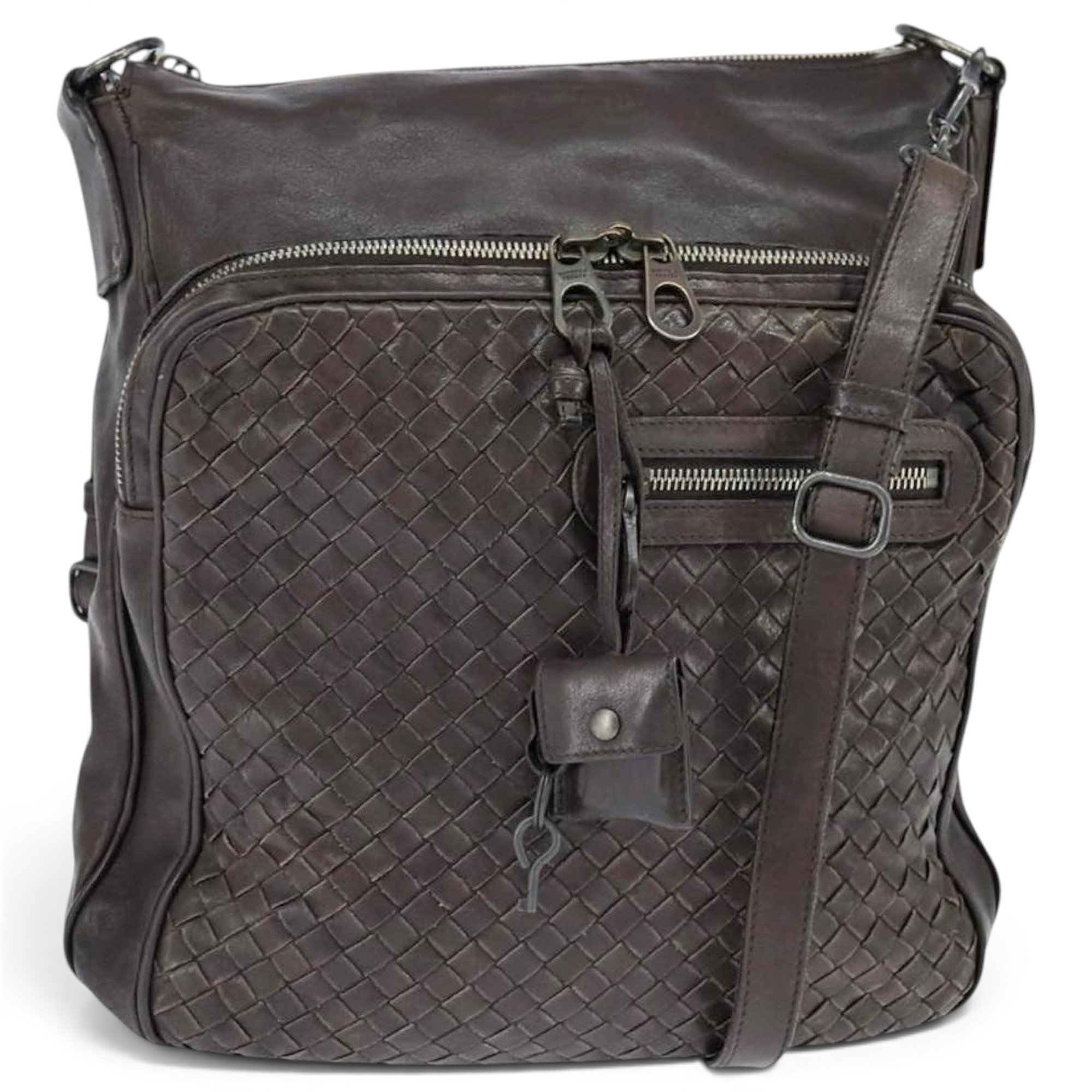 Veneta leather handbag