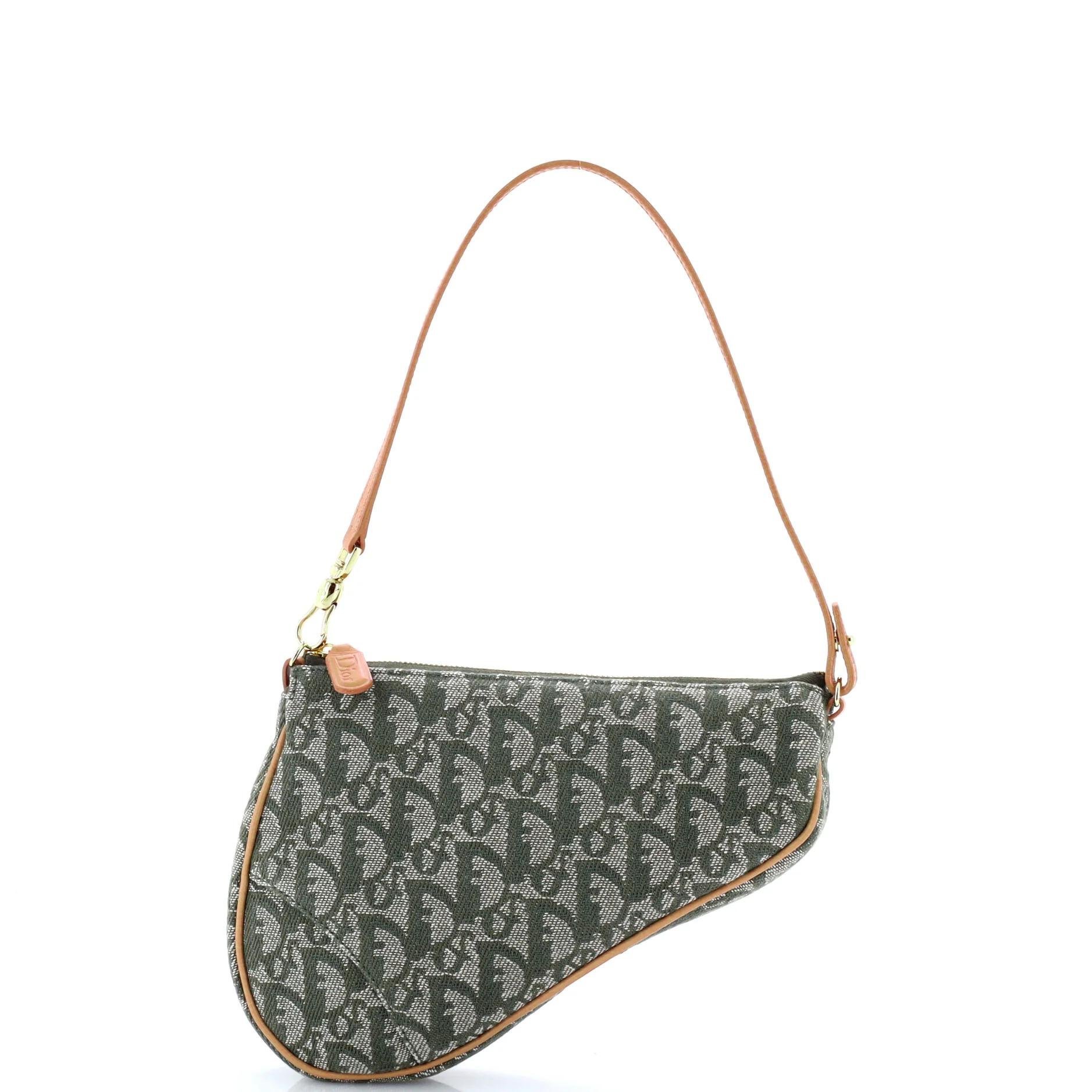 Cloth clutch bag