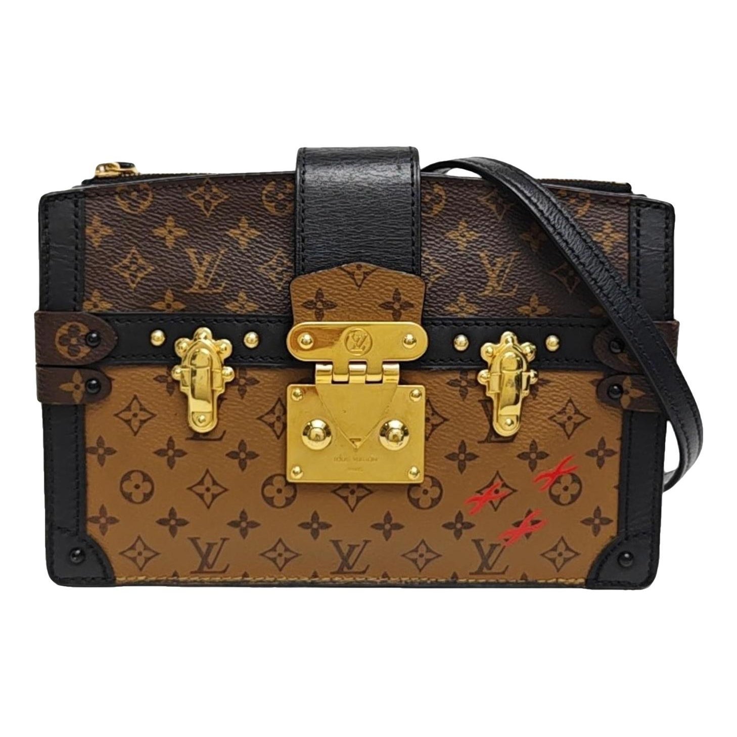 City Trunk leather handbag