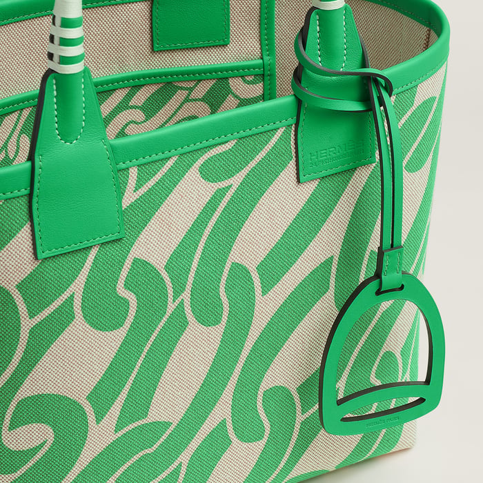Steeple 25 Bag