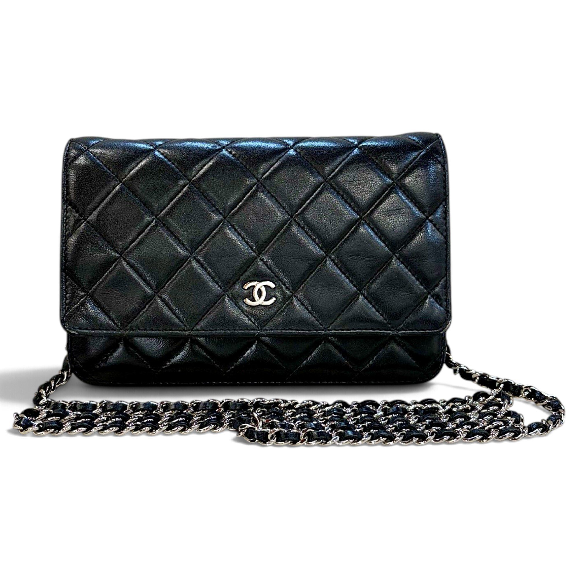 Wallet On Chain Timeless/Classique leather crossbody bag