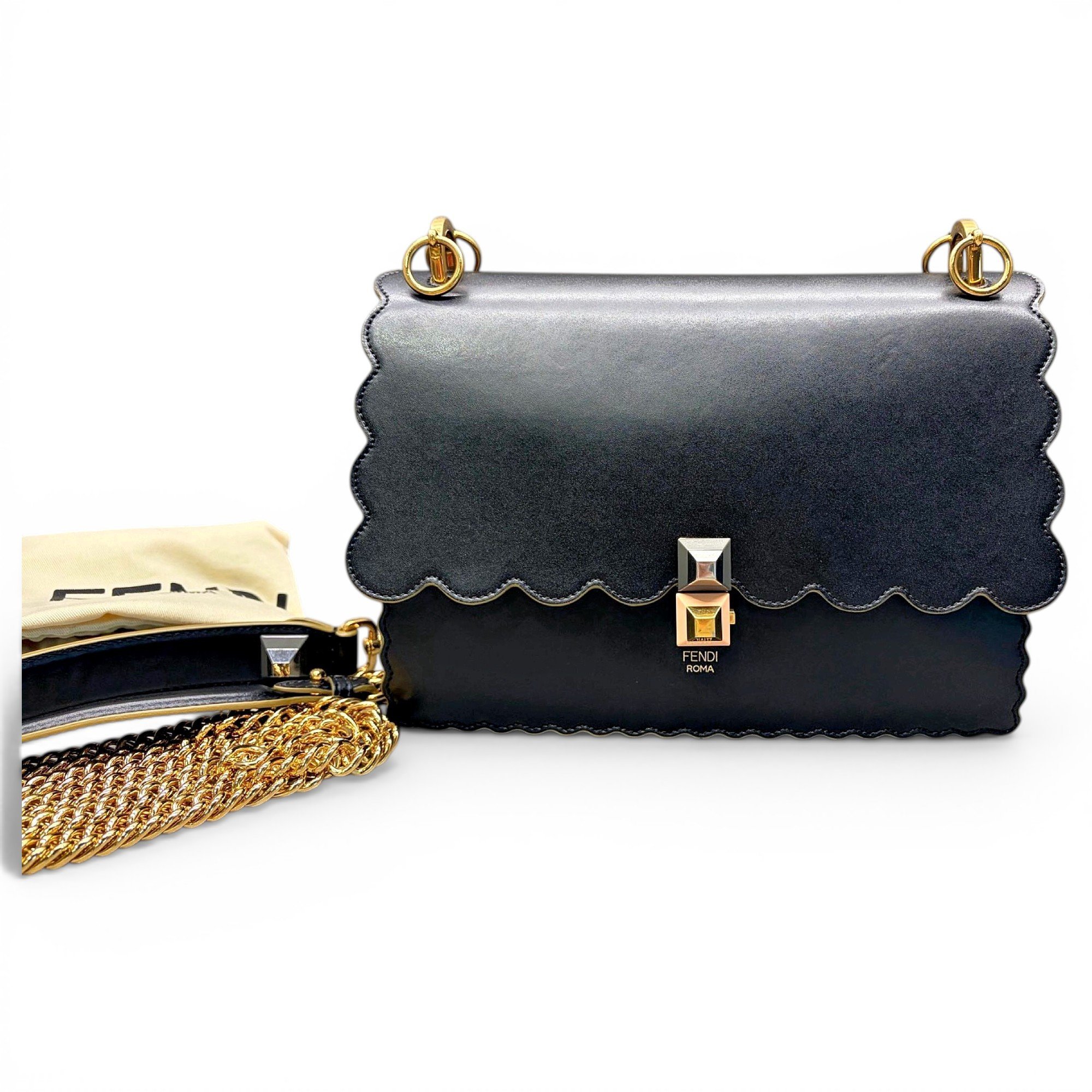 Kan I leather handbag