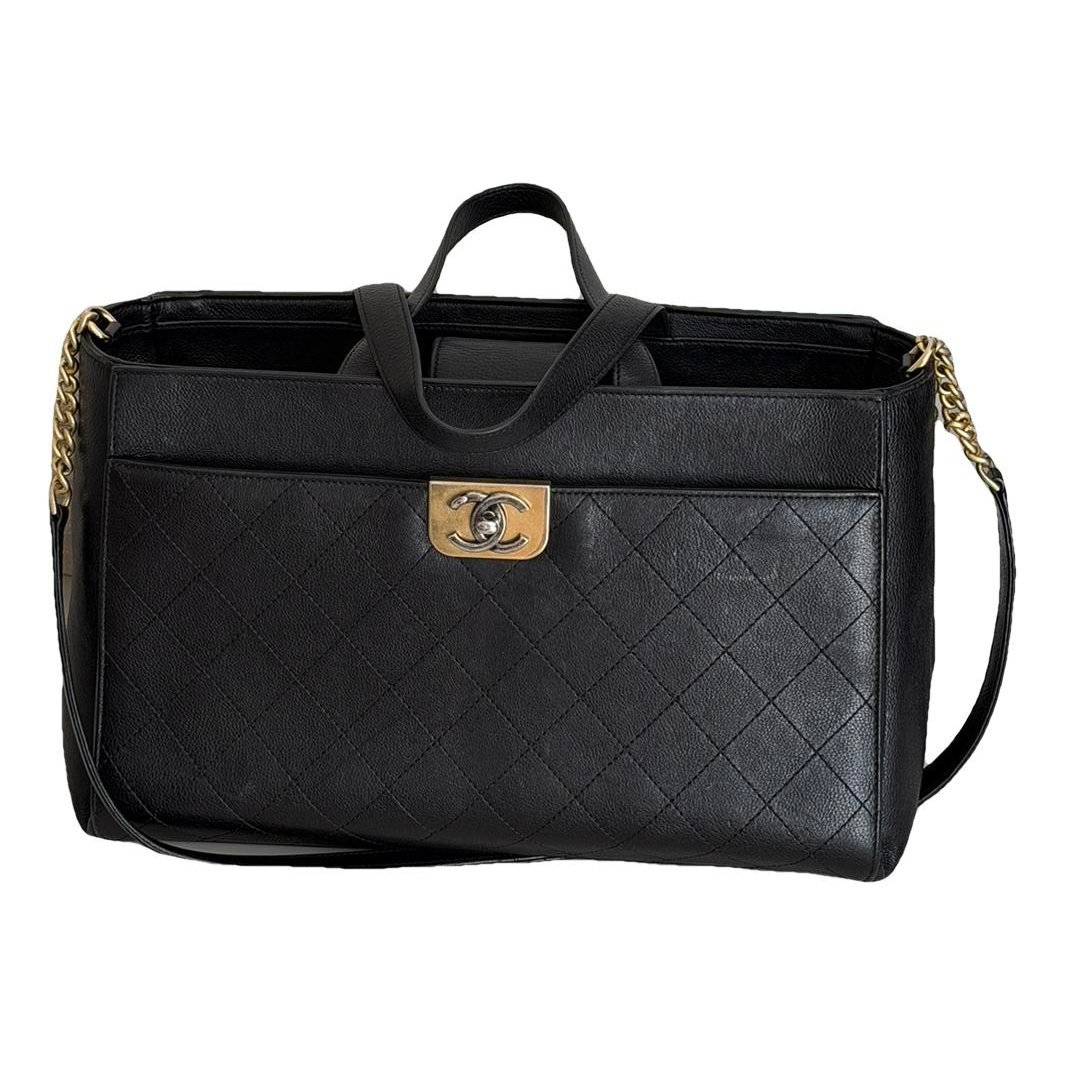 Leather tote