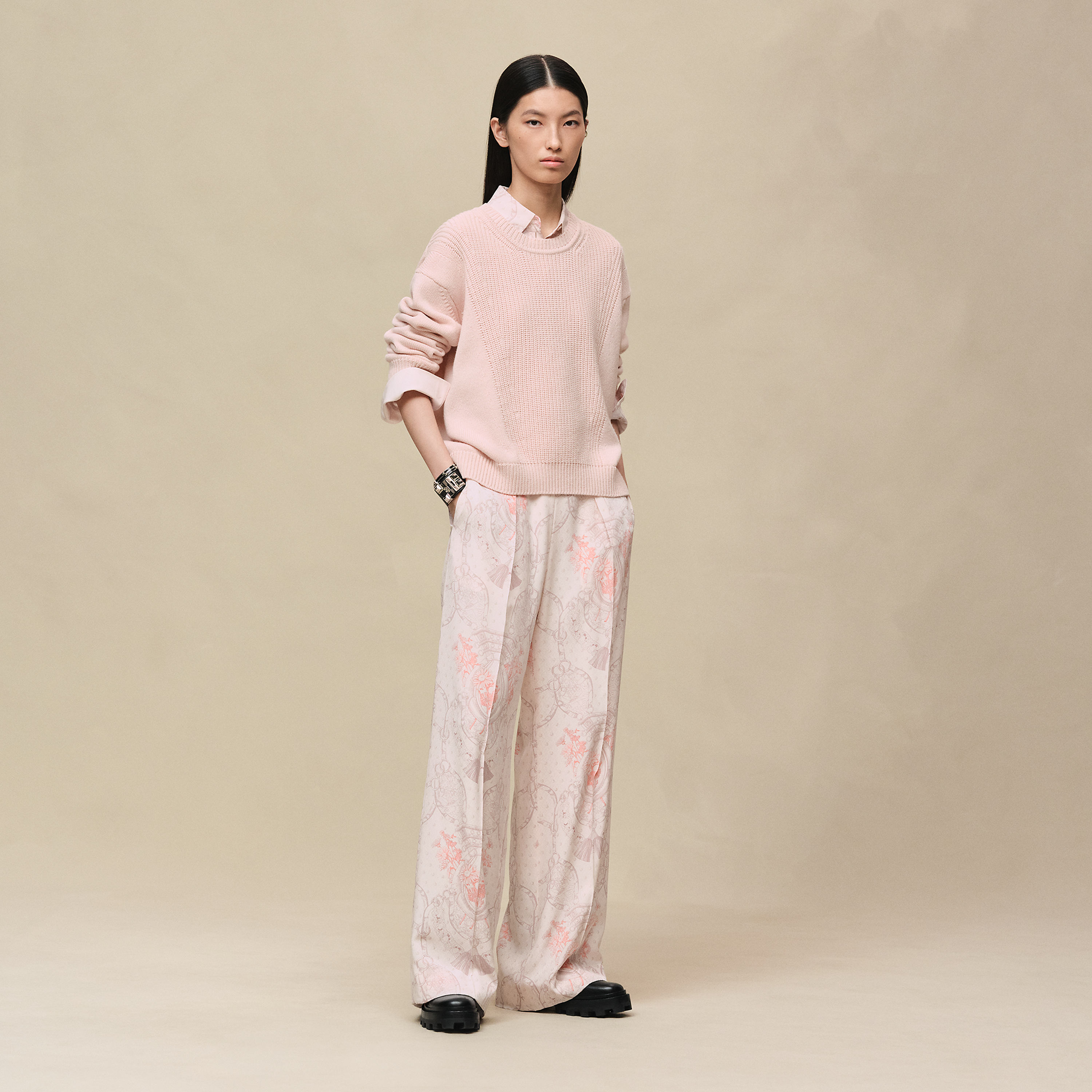 Cashmere long-sleeve sweater