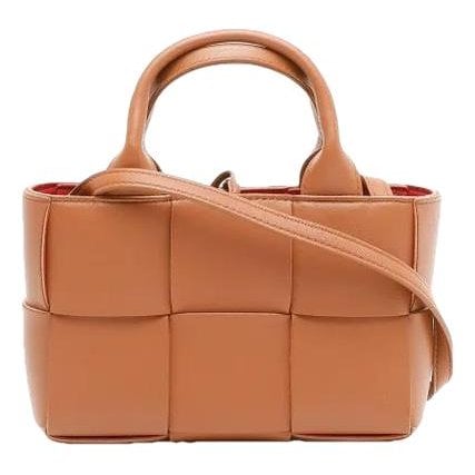 Arco leather tote