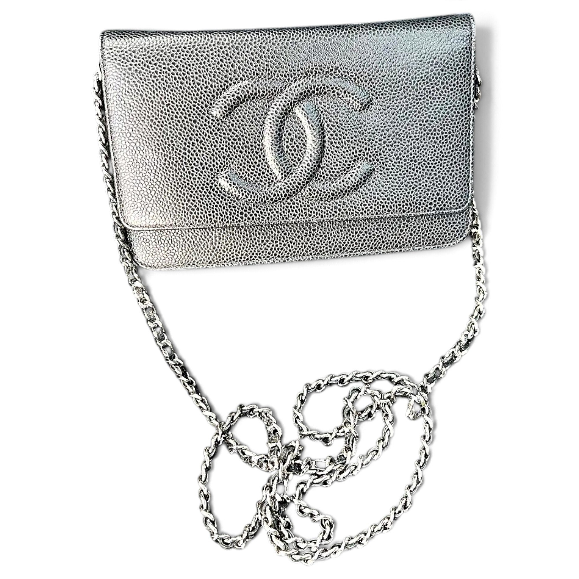 Wallet On Chain Double C leather handbag