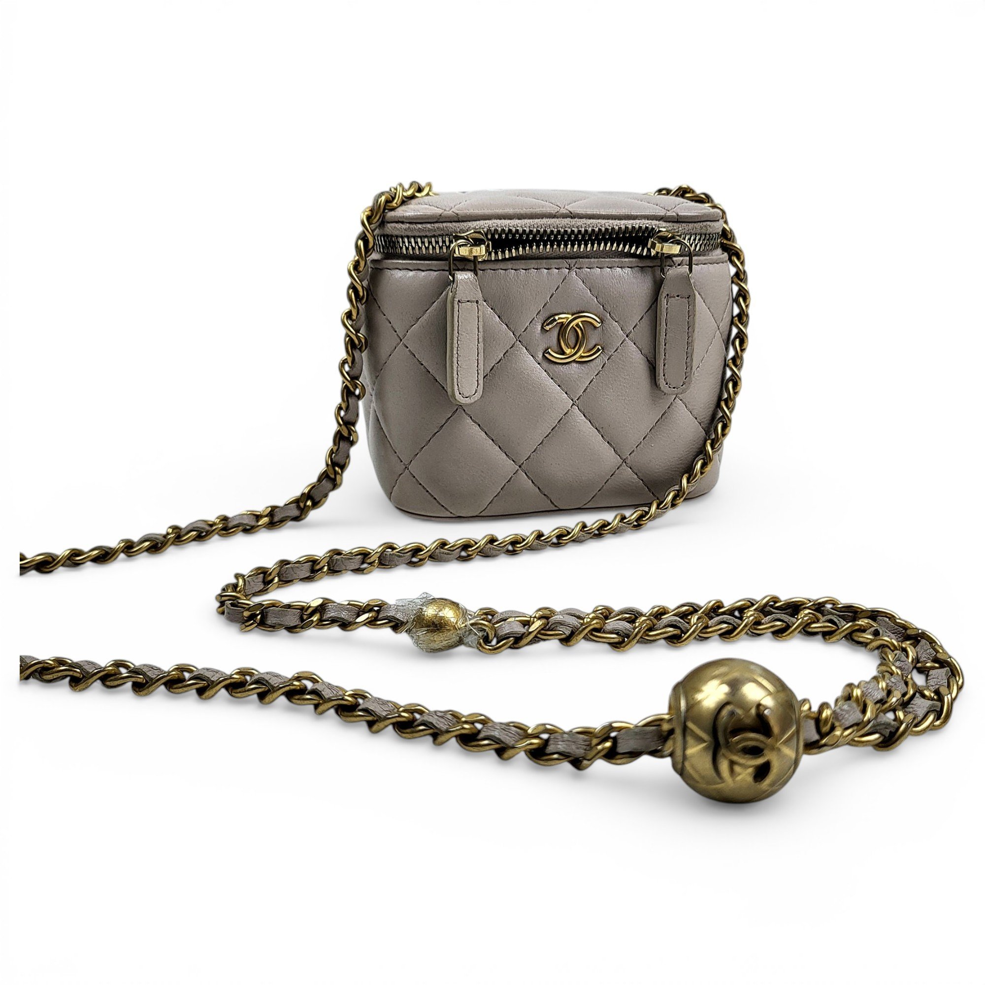 Trendy CC Vanity leather handbag