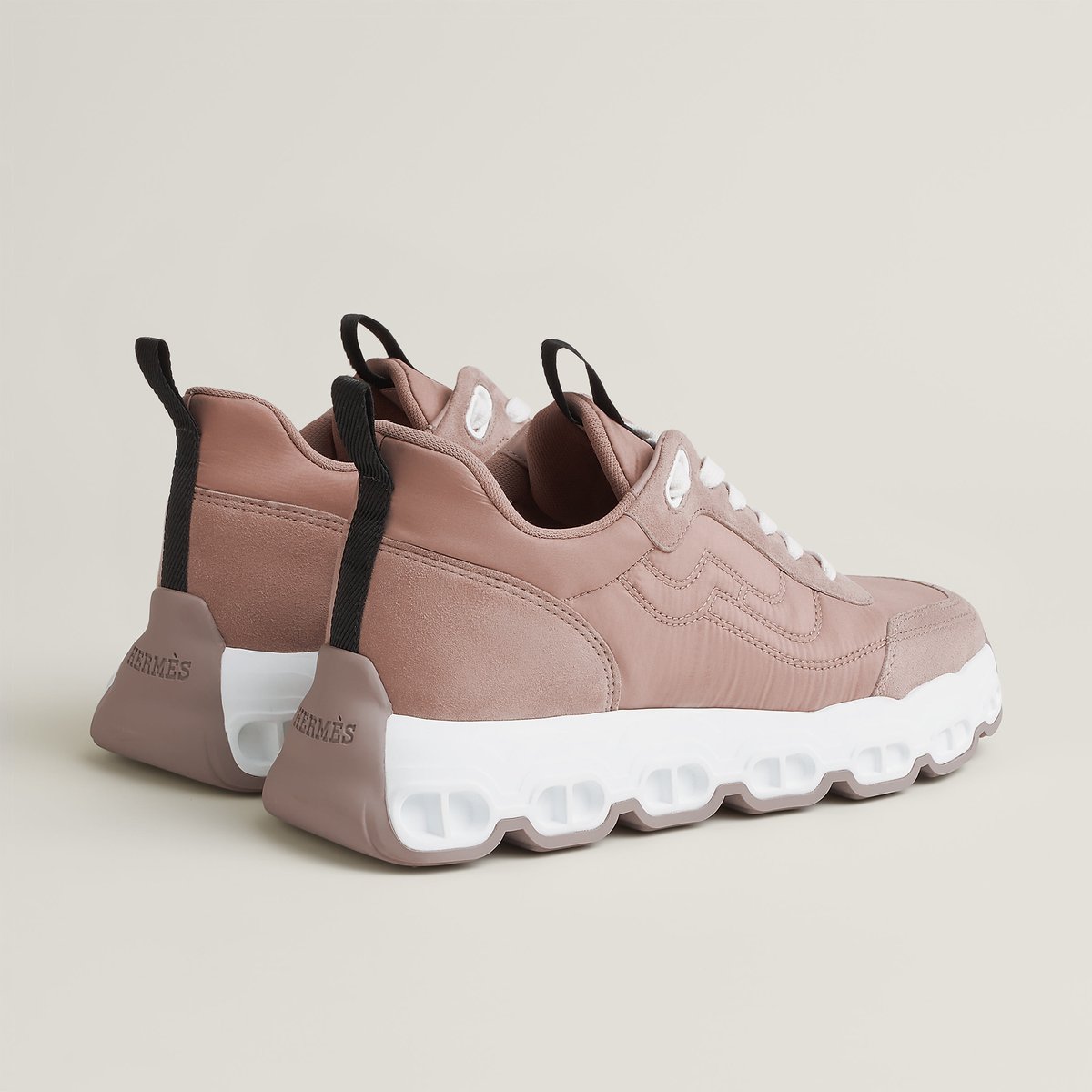 Rose Pâle Impulse Sneaker
