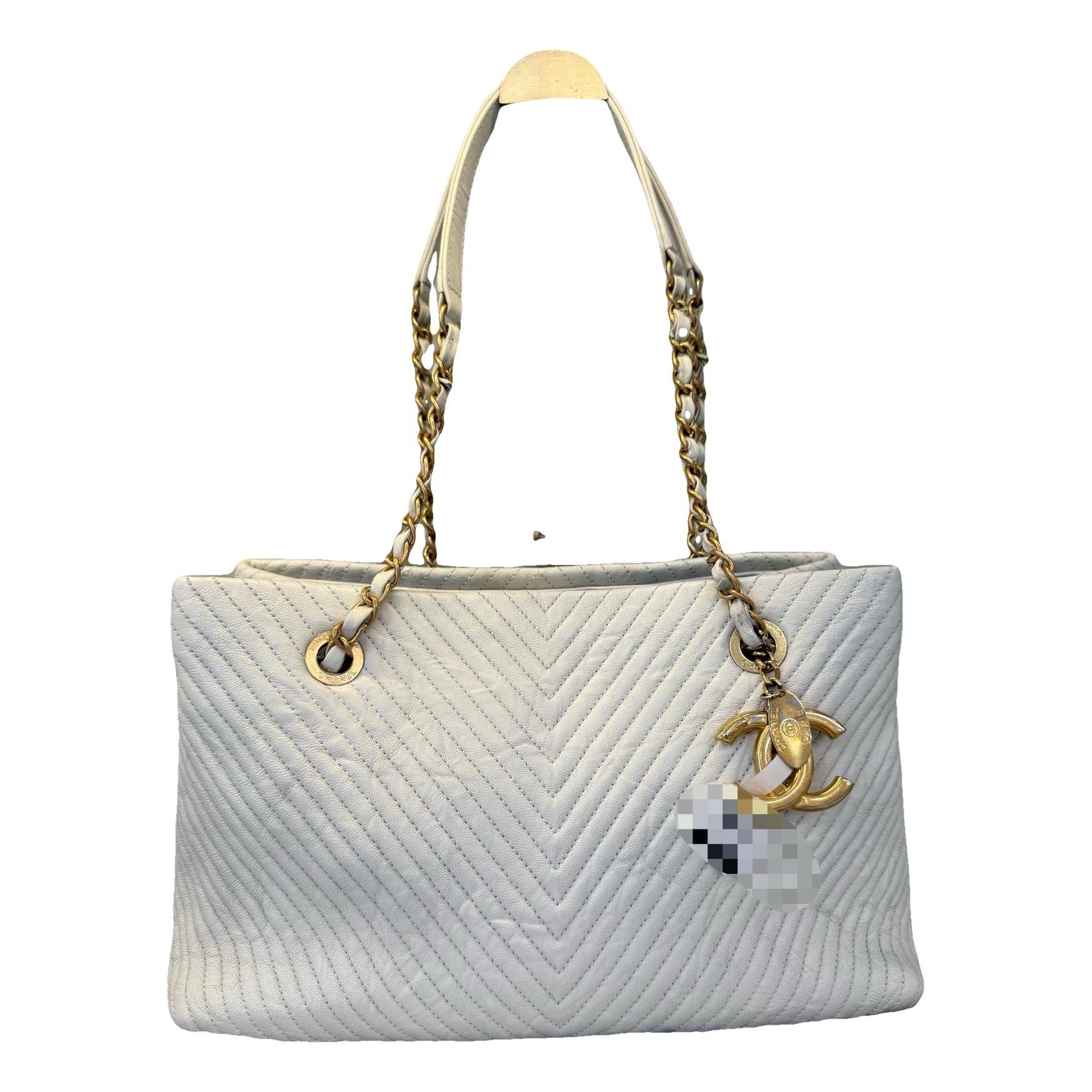 Leather bag