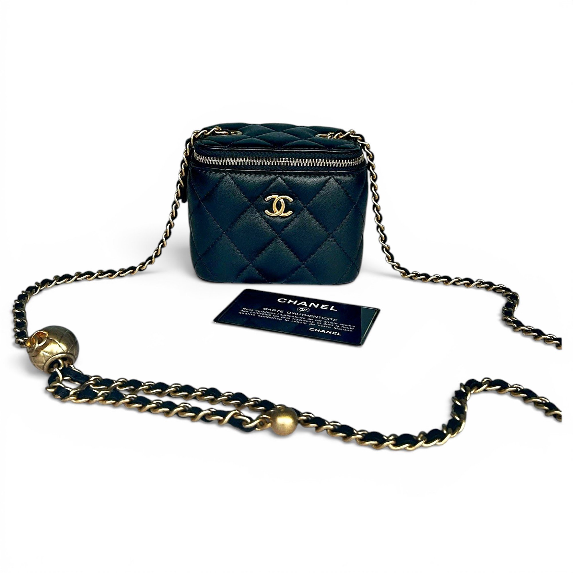 Trendy CC Vanity leather handbag