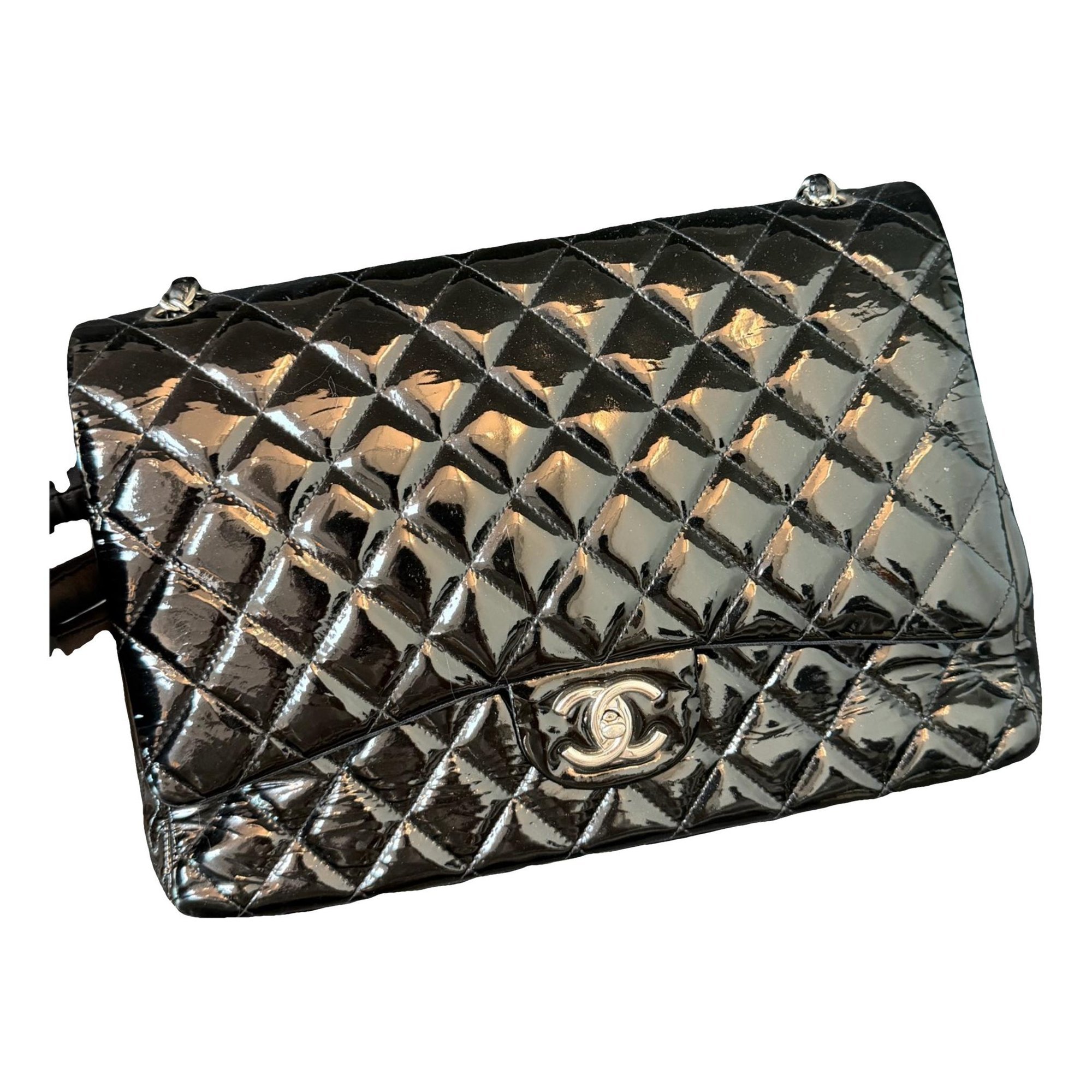 Timeless/Classique patent leather crossbody bag