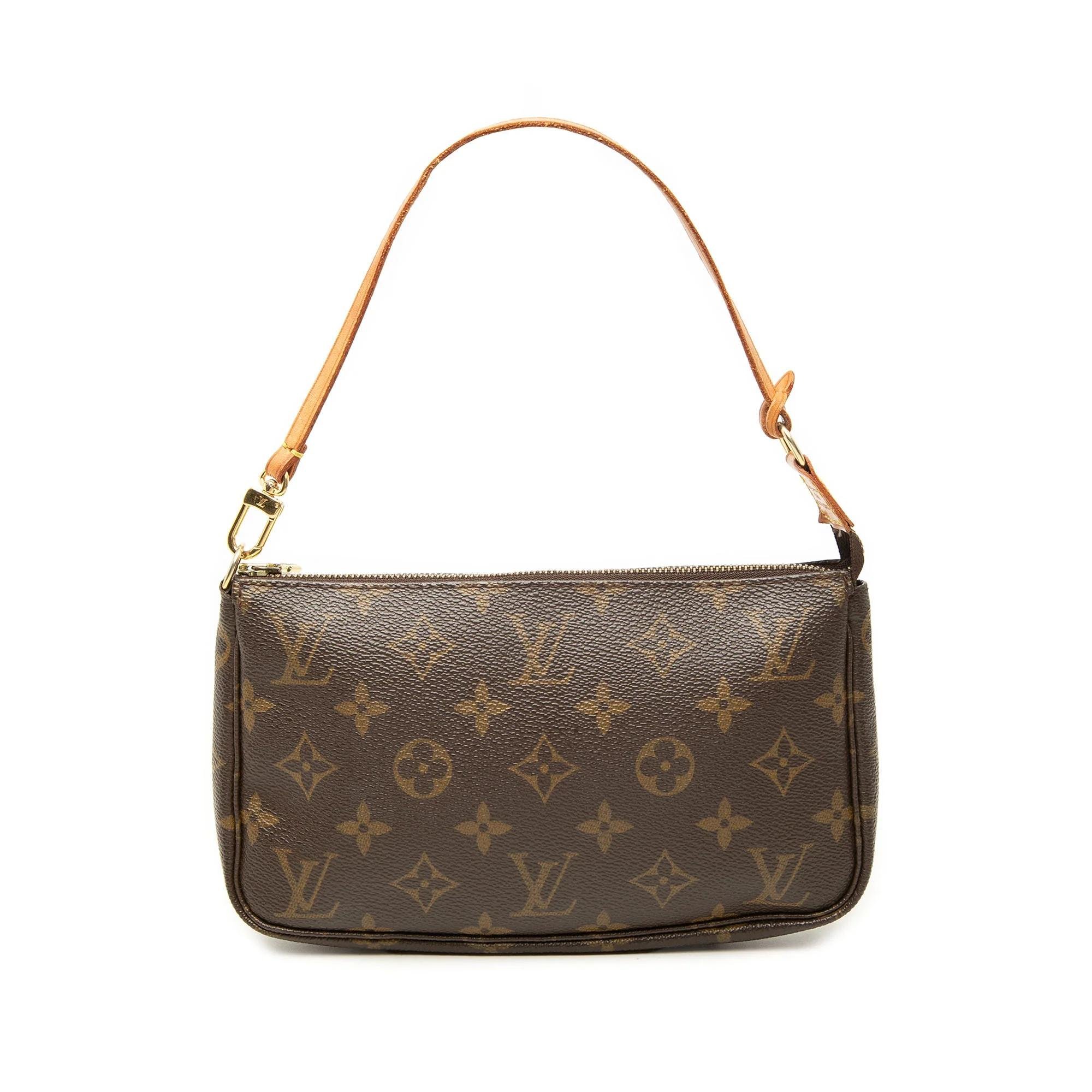 Pochette Accessoire leather handbag