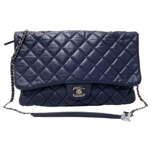 Timeless/Classique leather crossbody bag