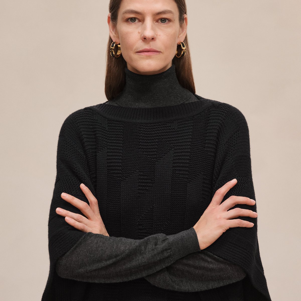 Noir "H" Rectangular Cape Poncho
