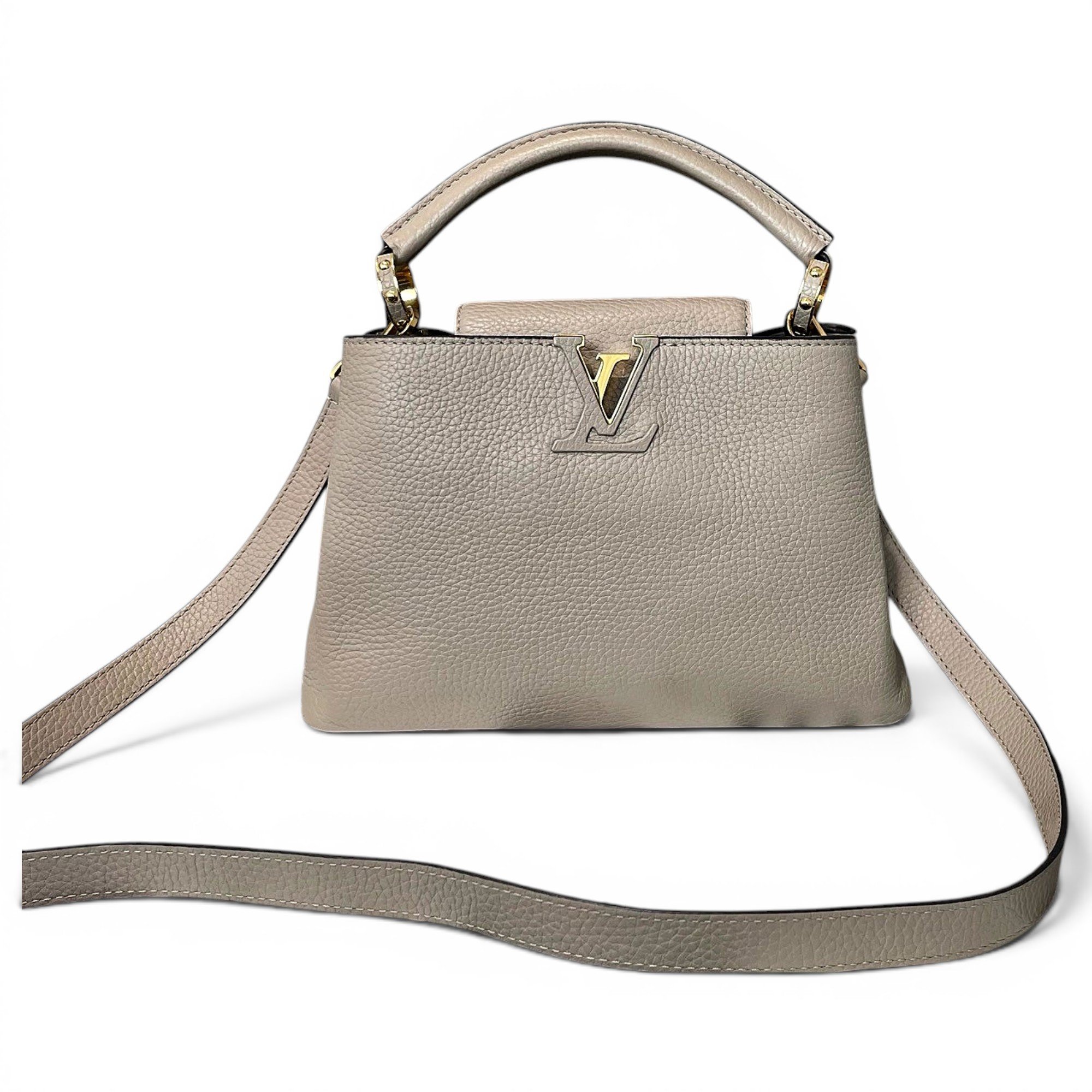 Capucines leather handbag