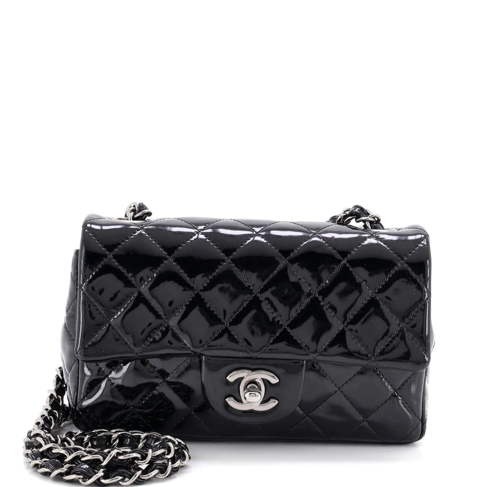 Timeless/Classique patent leather crossbody bag