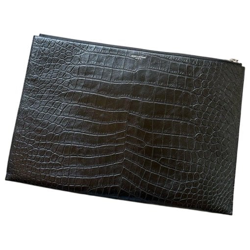 Leather clutch bag