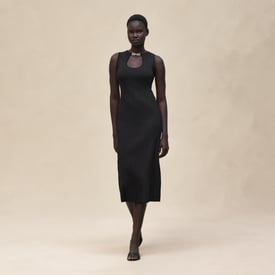 Long sleeveless dress