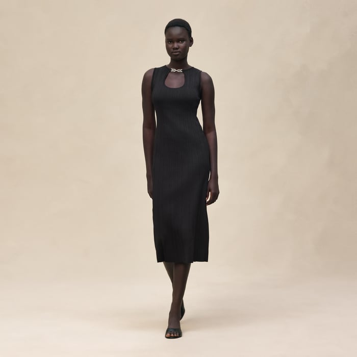 Noir Long Sleeveless Dress