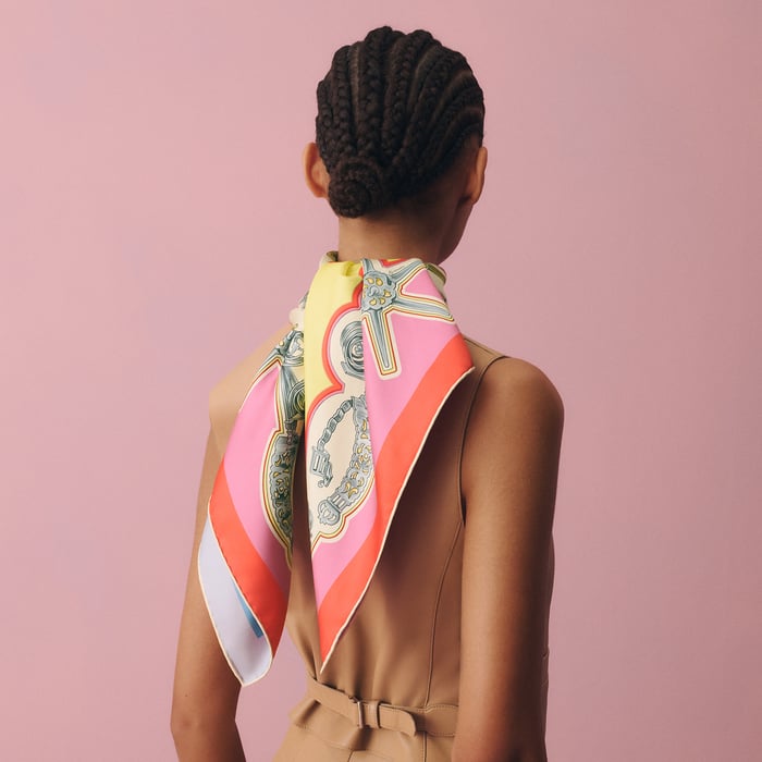 Les Eperons Double Face Scarf 90