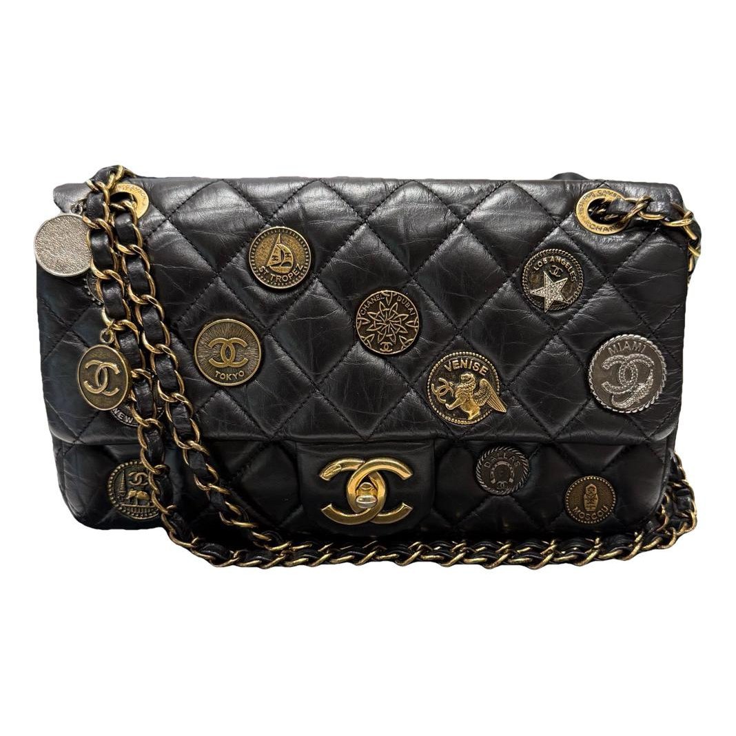 Timeless/Classique leather crossbody bag