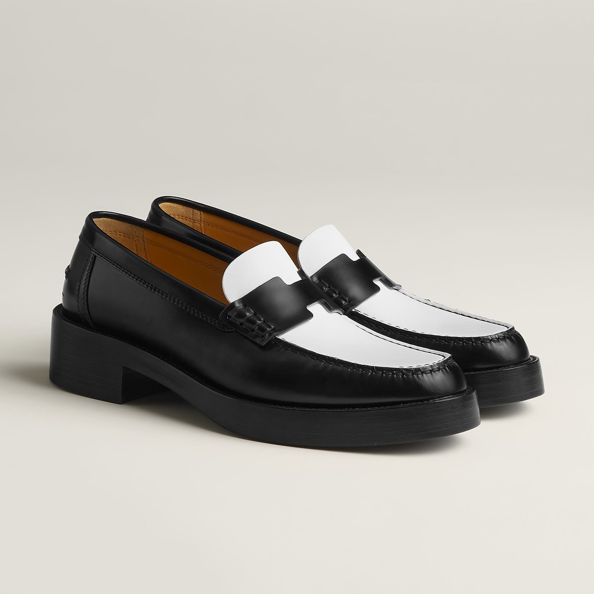 Hour loafer