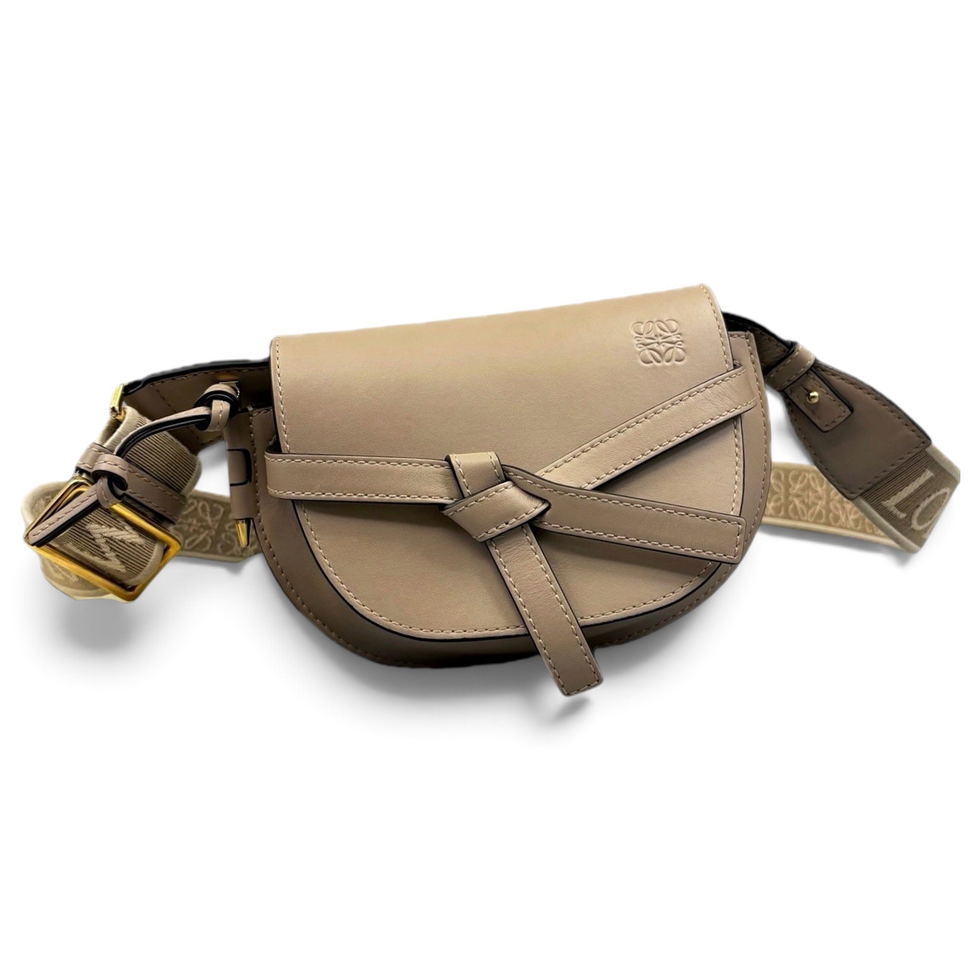 Gate leather handbag