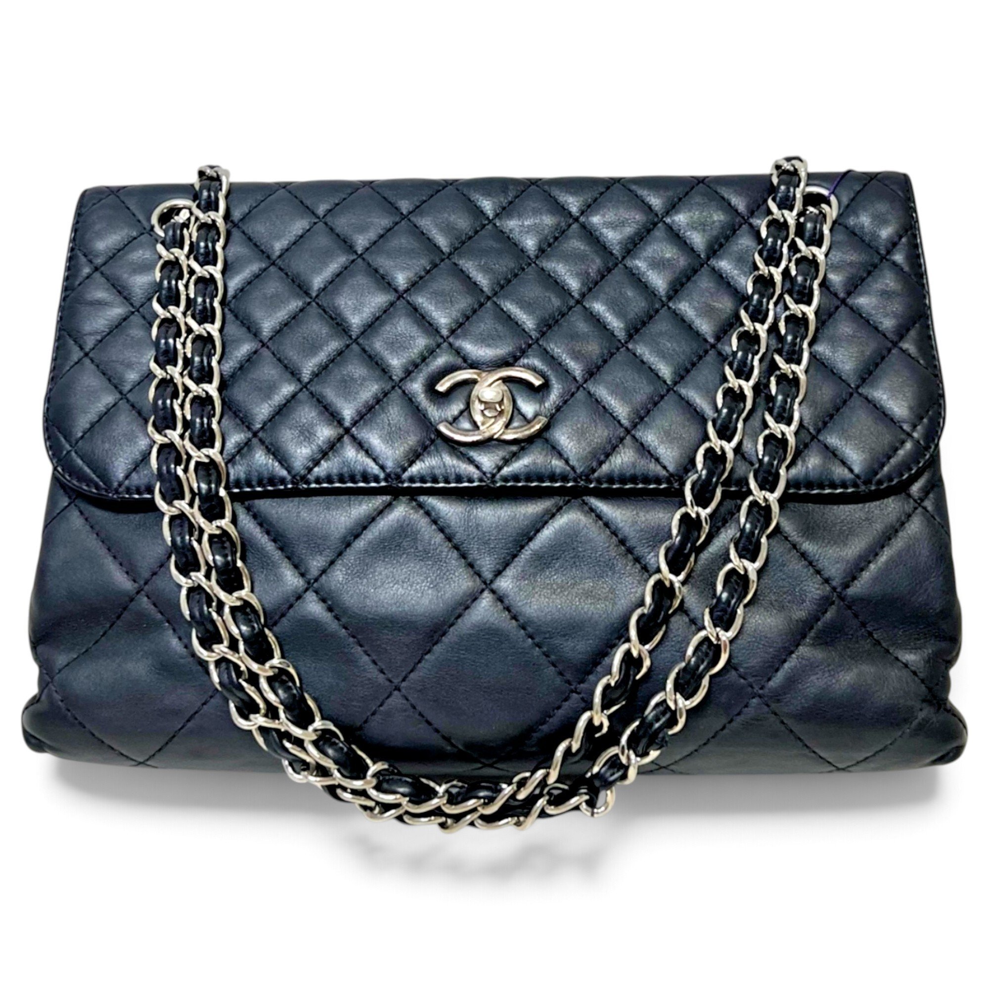 Timeless/Classique leather crossbody bag