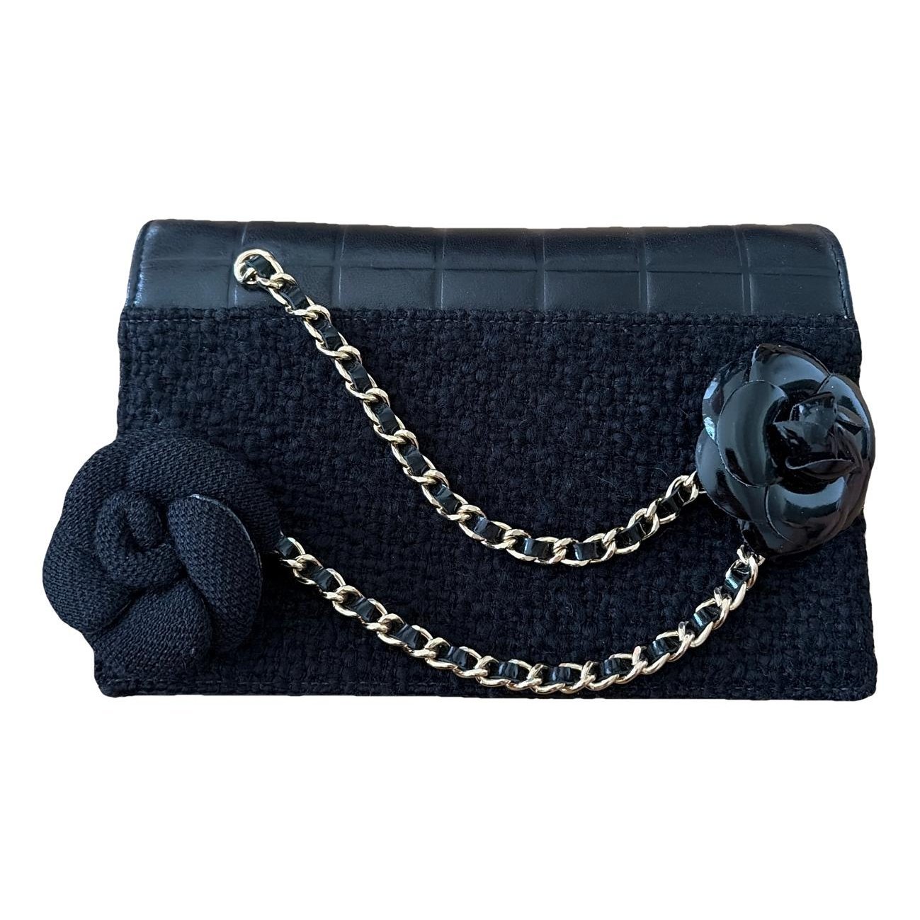 Leather clutch bag