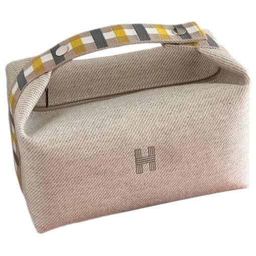 Bride à brac cloth vanity case