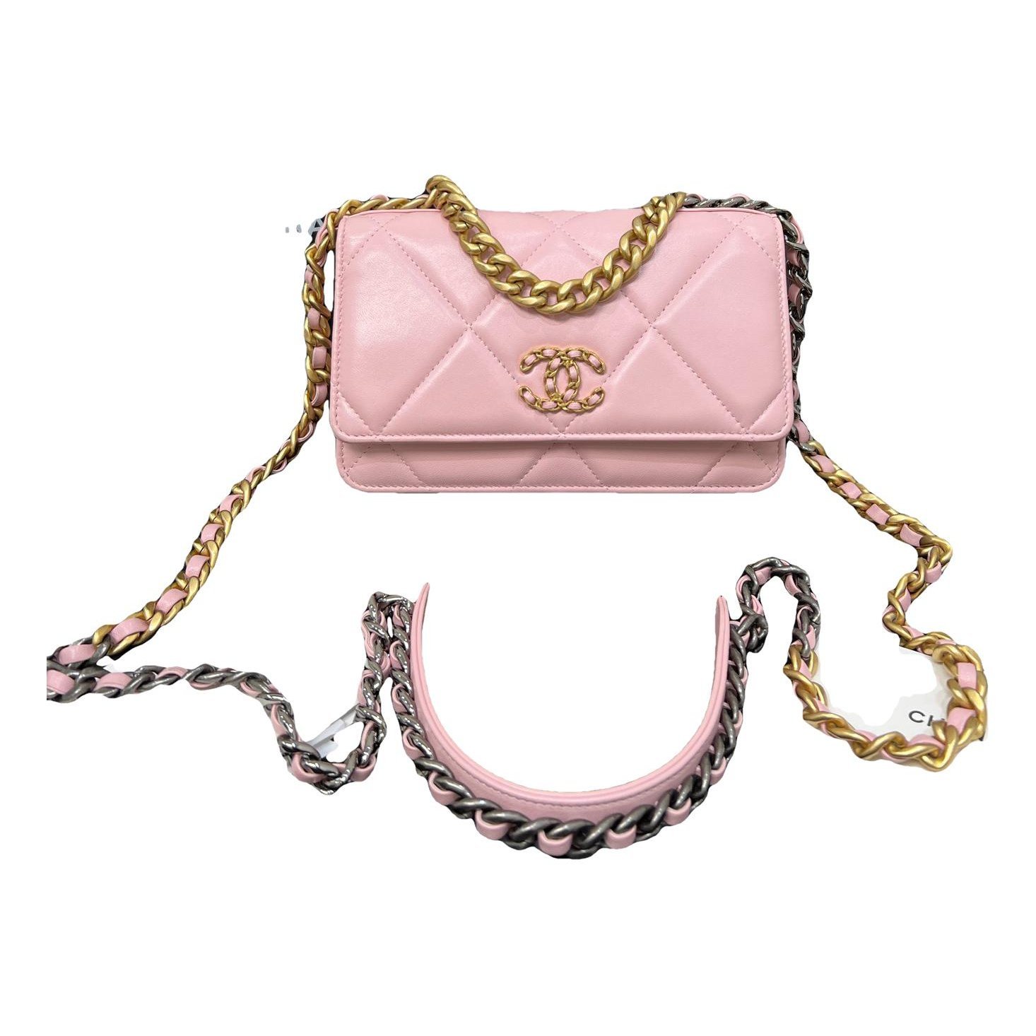 Wallet On Chain Chanel 19 leather handbag