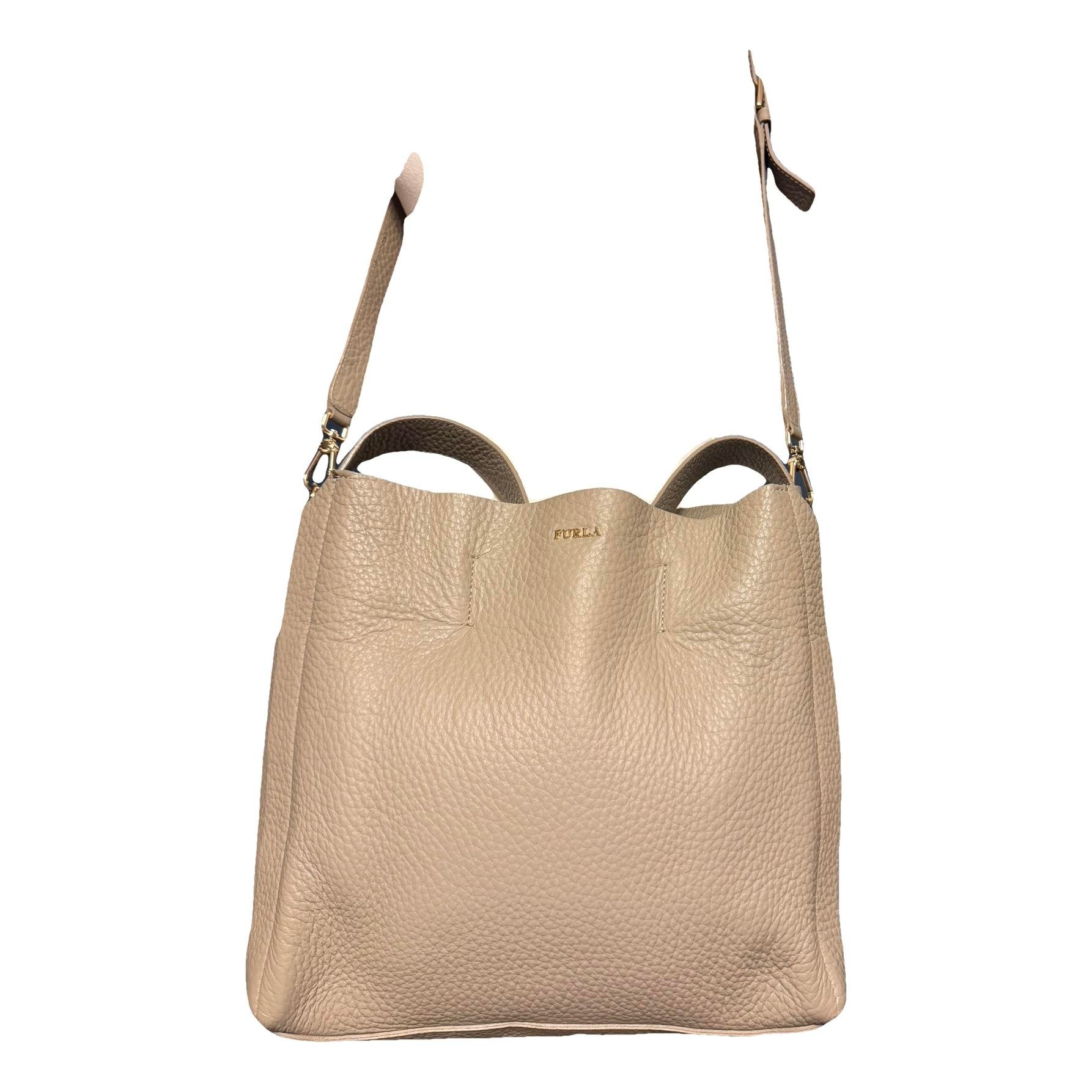 Leather crossbody bag