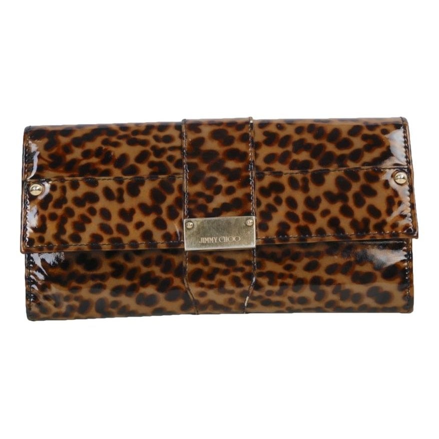Patent leather clutch bag