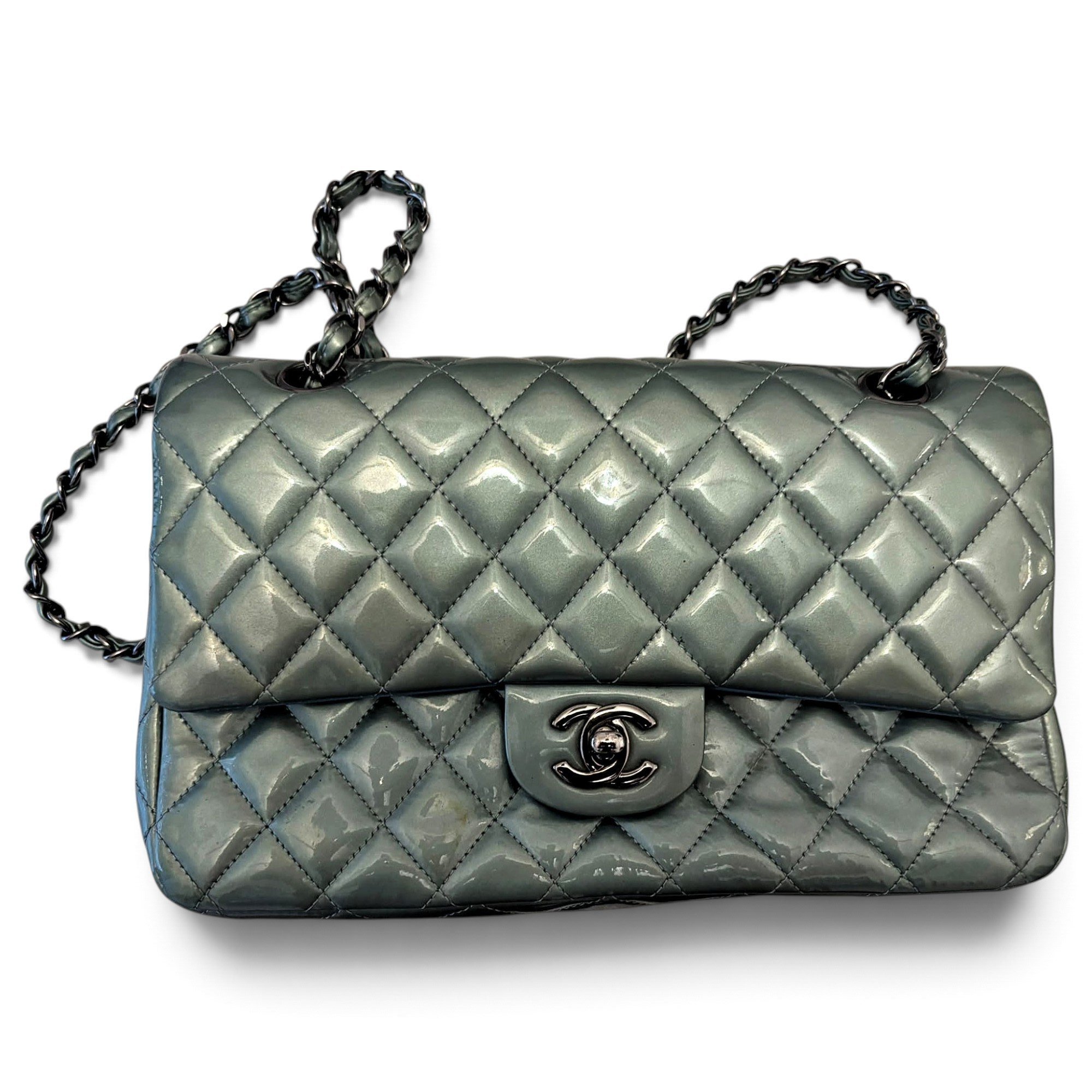 Timeless/Classique patent leather handbag