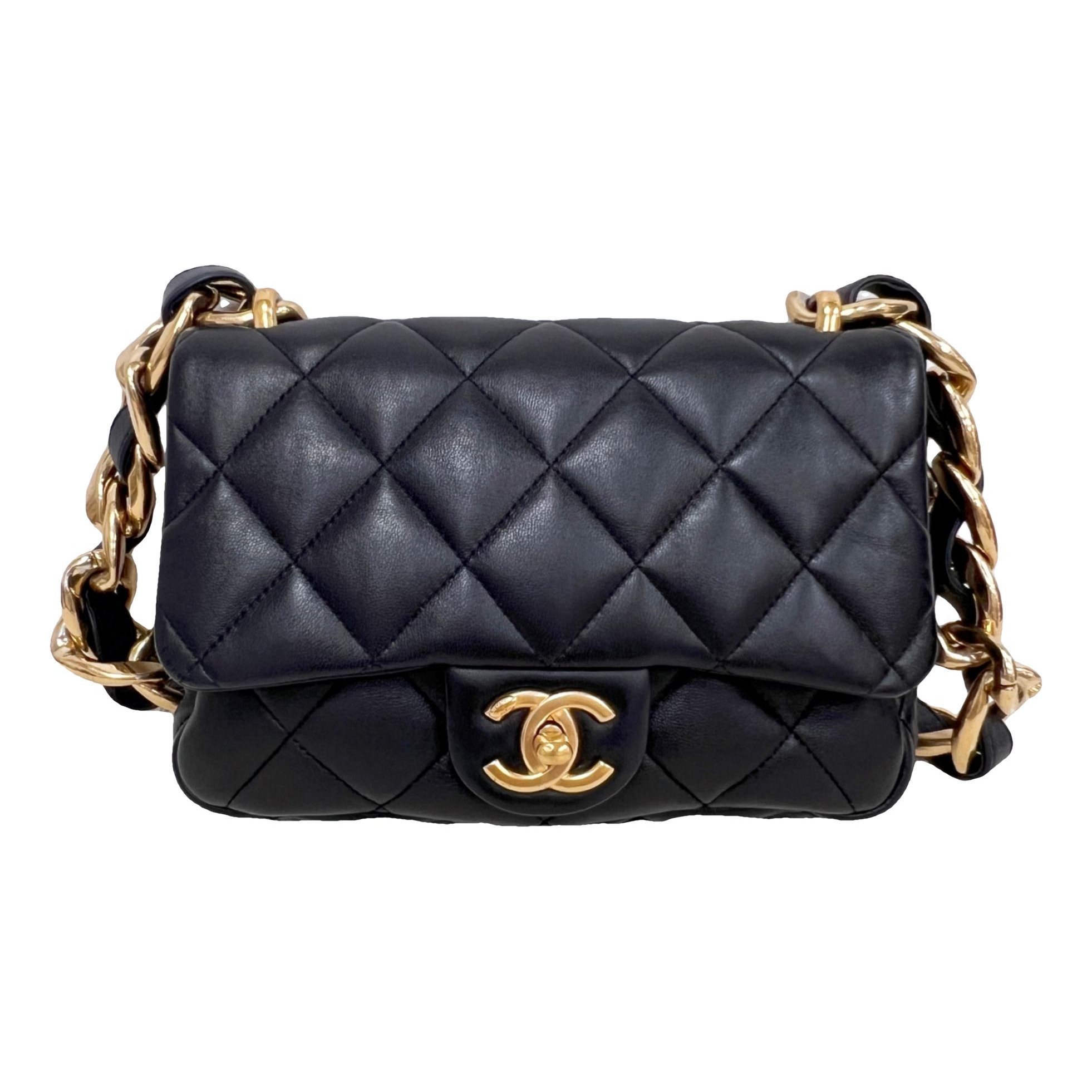 Timeless/Classique leather crossbody bag