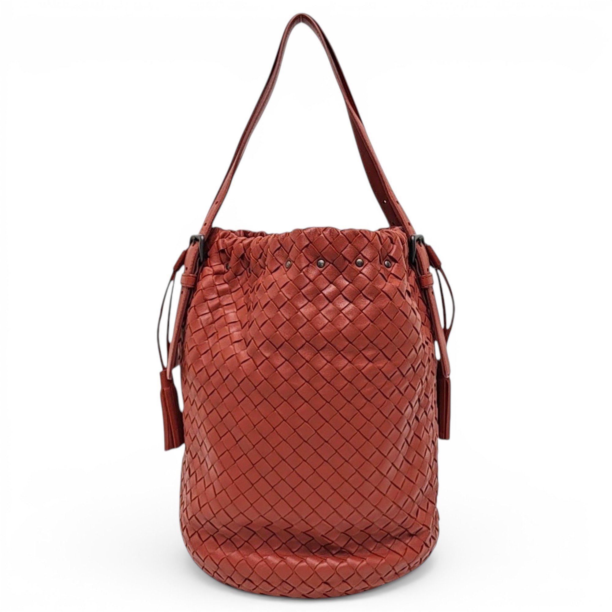 Leather handbag