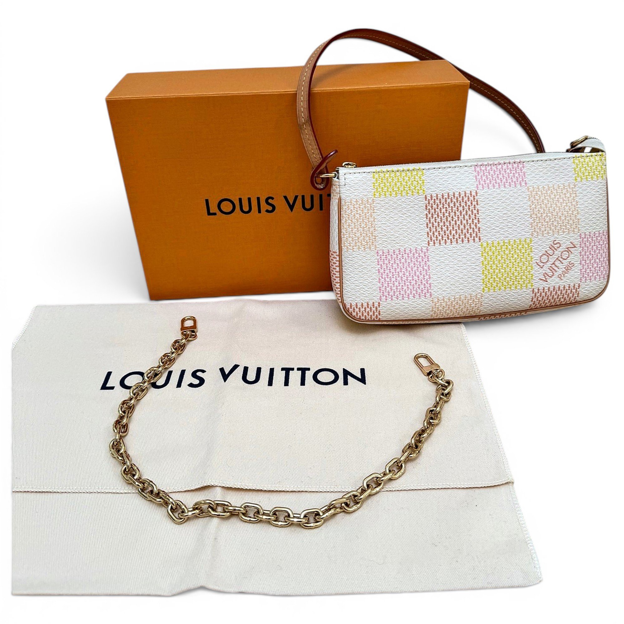 Pochette Accessoire leather handbag