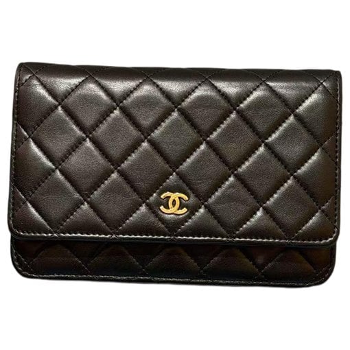 Wallet On Chain Timeless/Classique leather crossbody bag