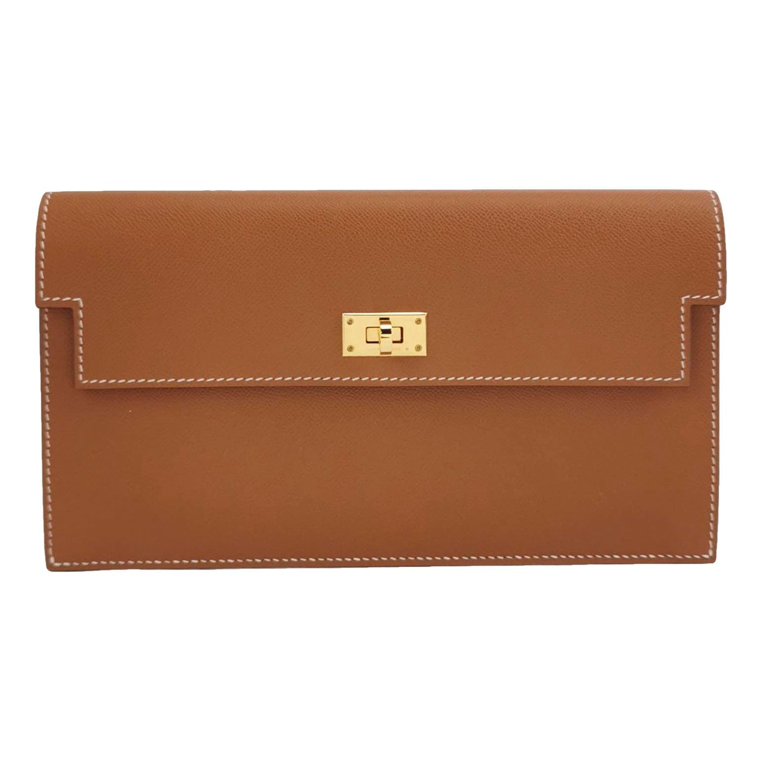 Kelly to go leather clutch bag