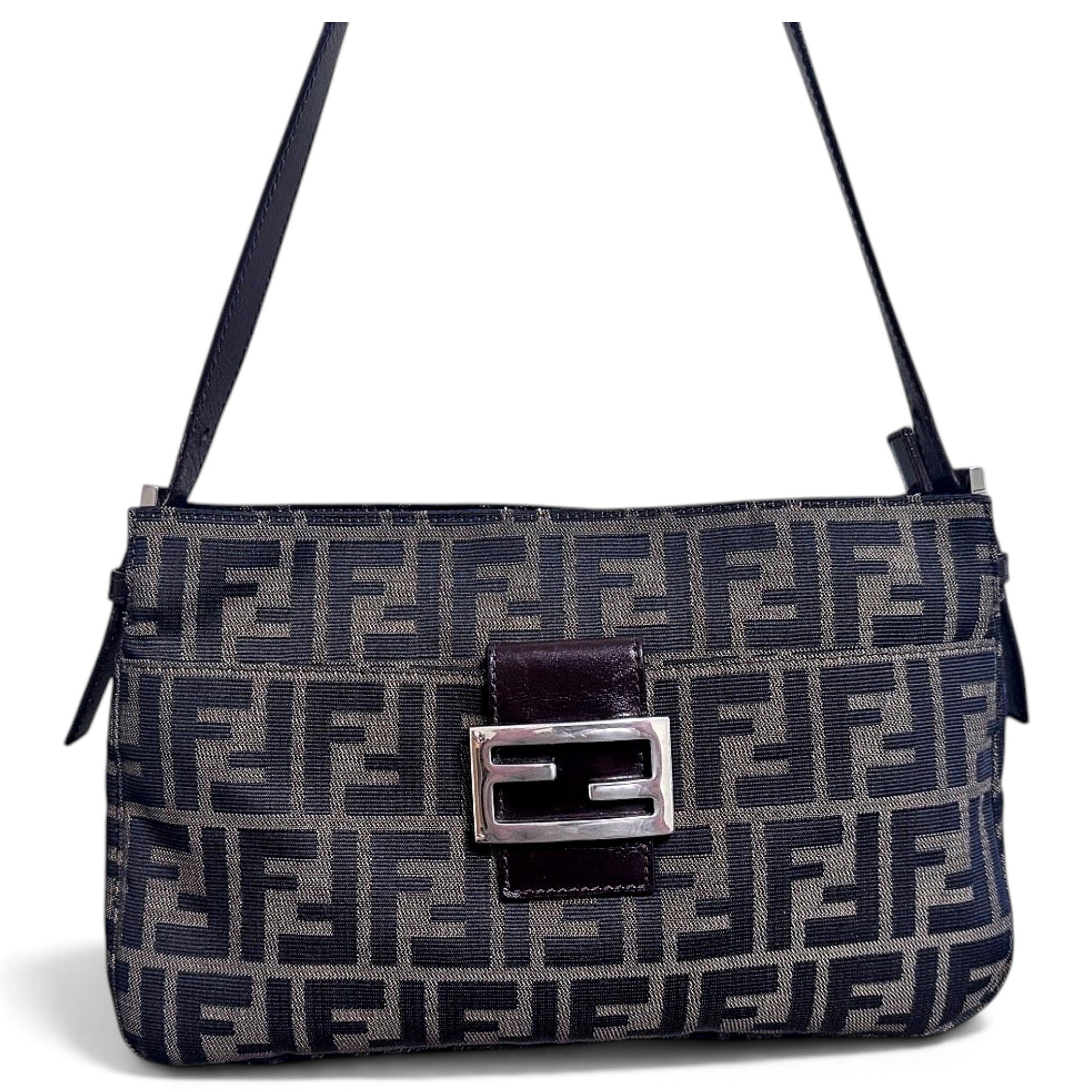 Baguette cloth handbag