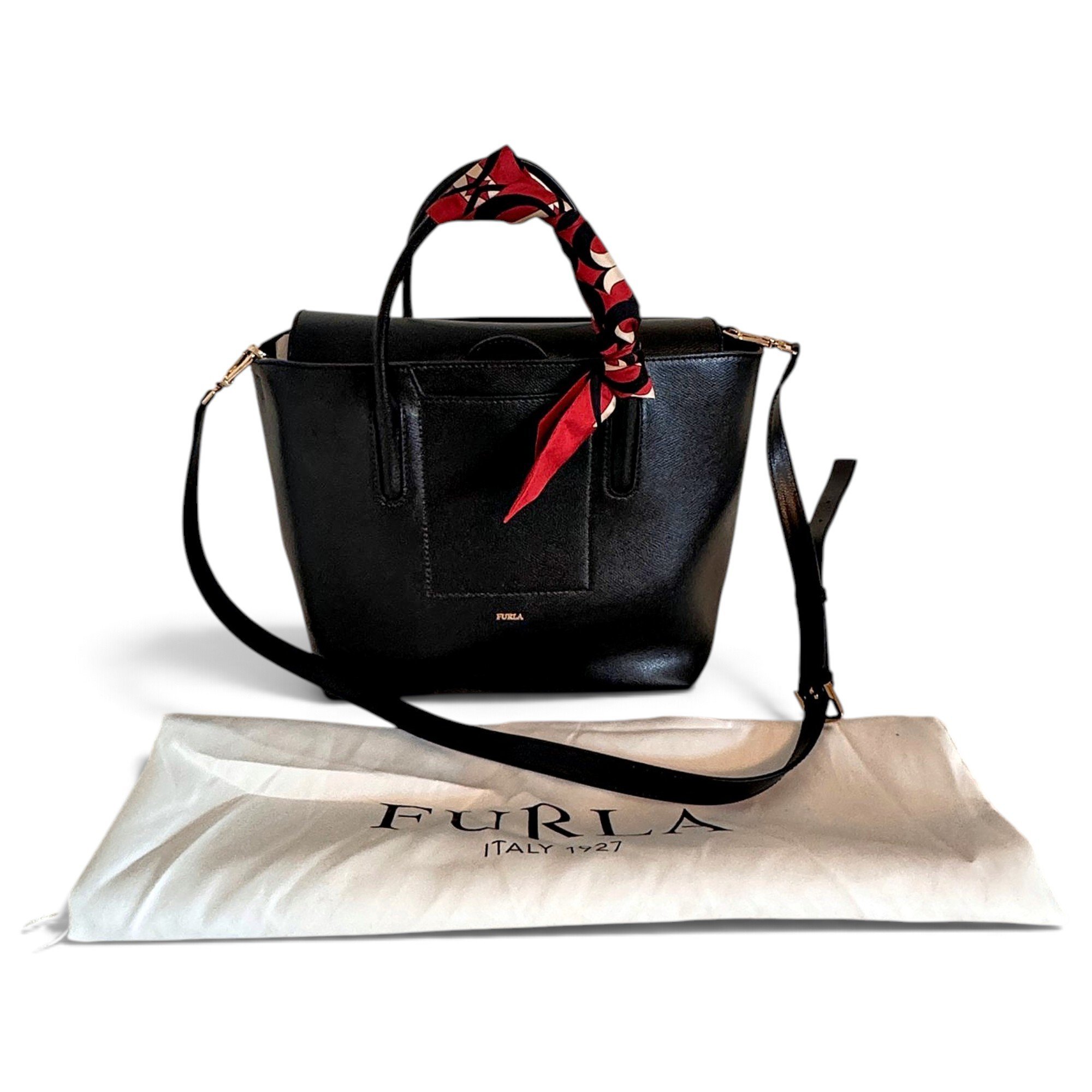 Leather crossbody bag